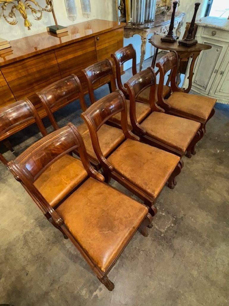 Ensemble de 8 chaises d'appoint italiennes en cuir en vente 2