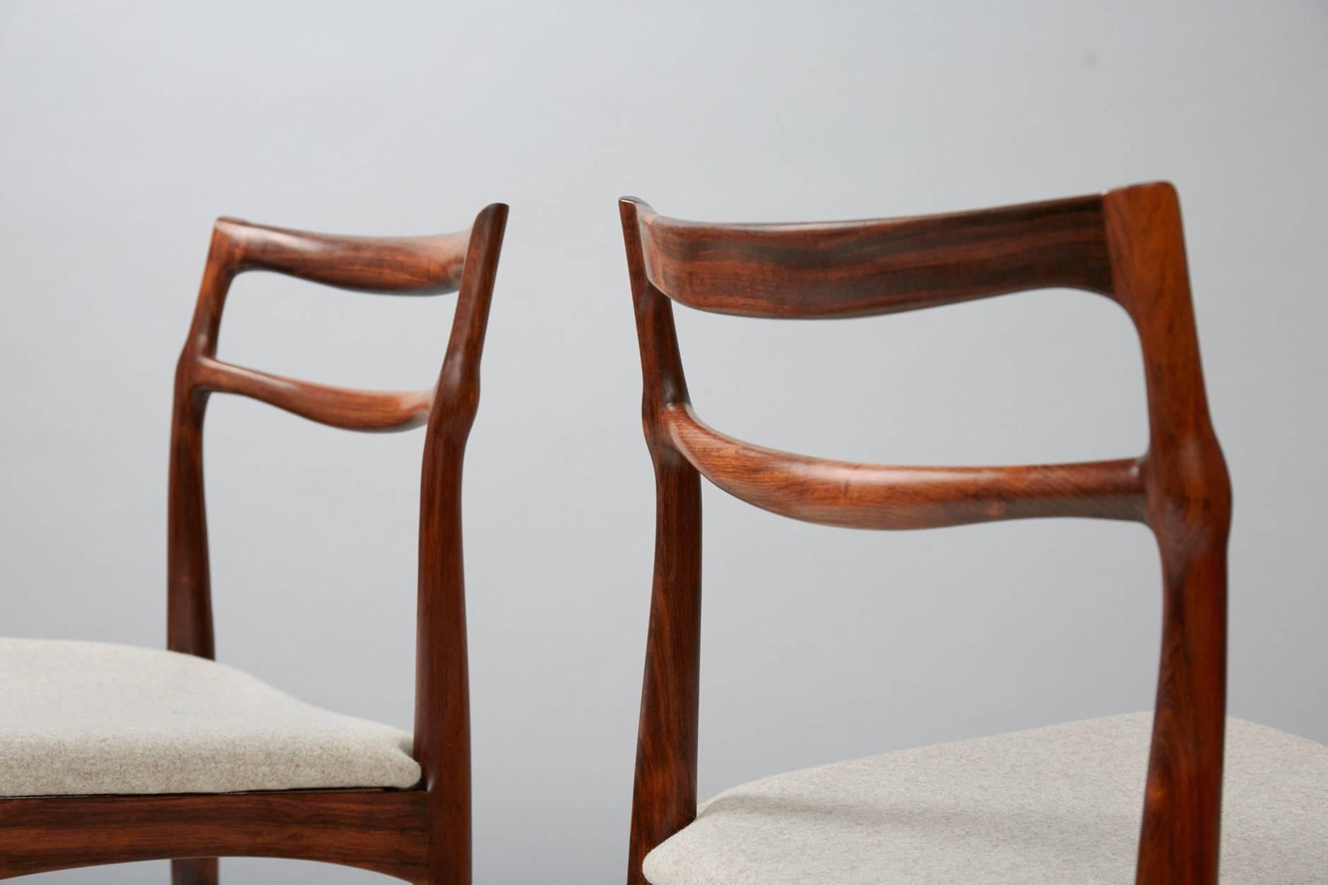 Set of 8 Johannes Andersen Rosewood Dining Chairs, 1960s In Excellent Condition In London, GB