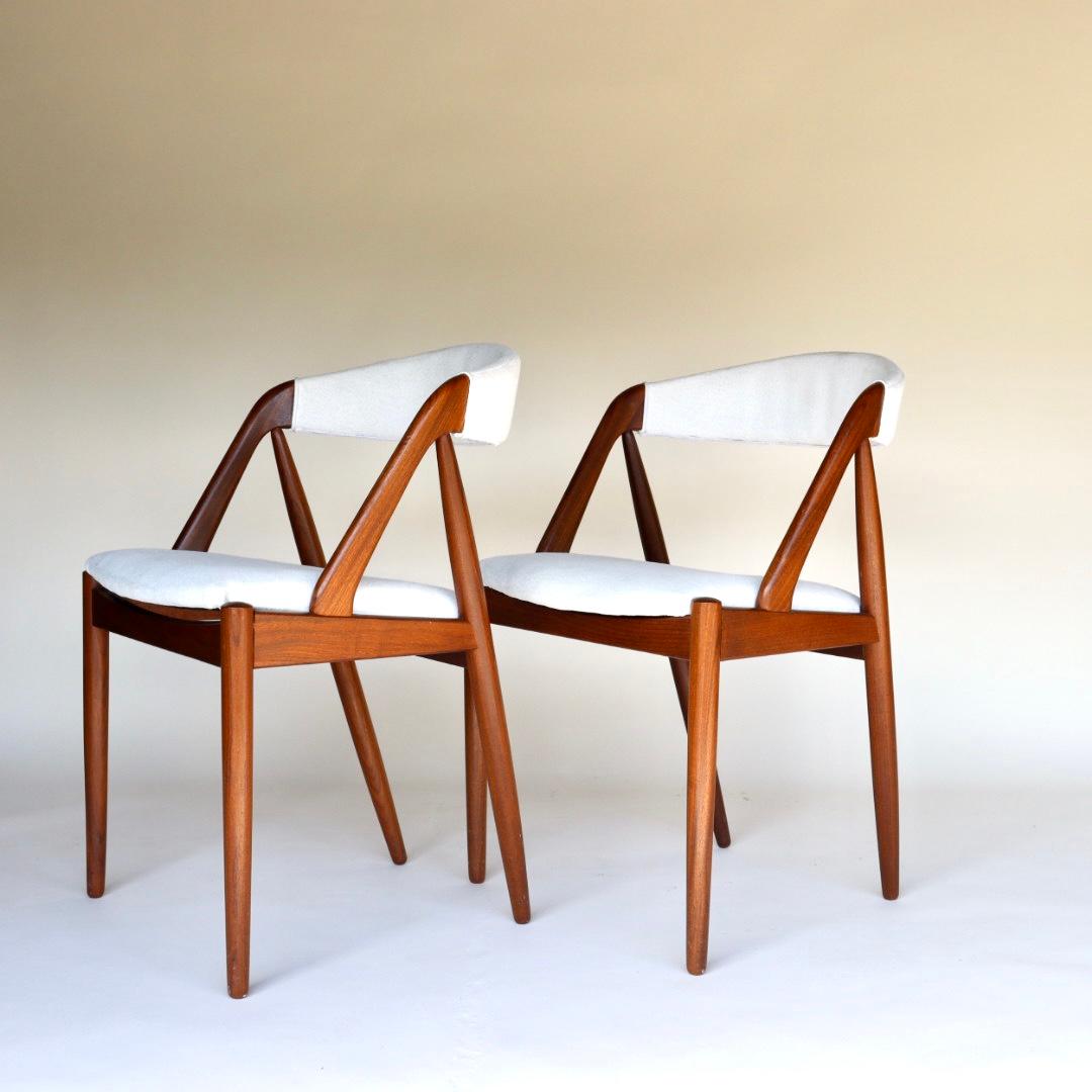 Leather Set of 8 Kai Kristiansen Dining Chairs Model # 31