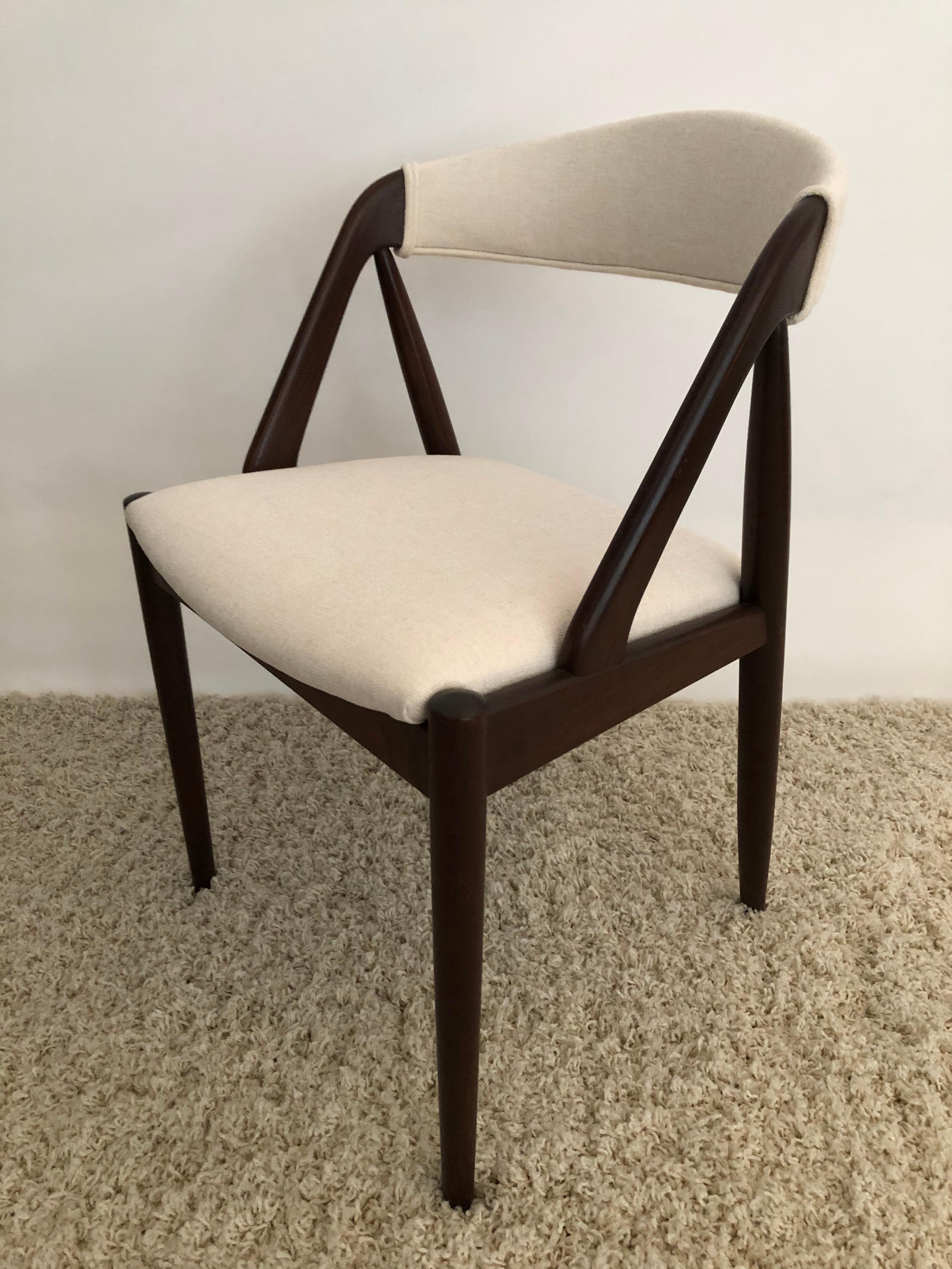 Set of 8 Kia Kristiansen Dining Chairs for Raymor Co 3