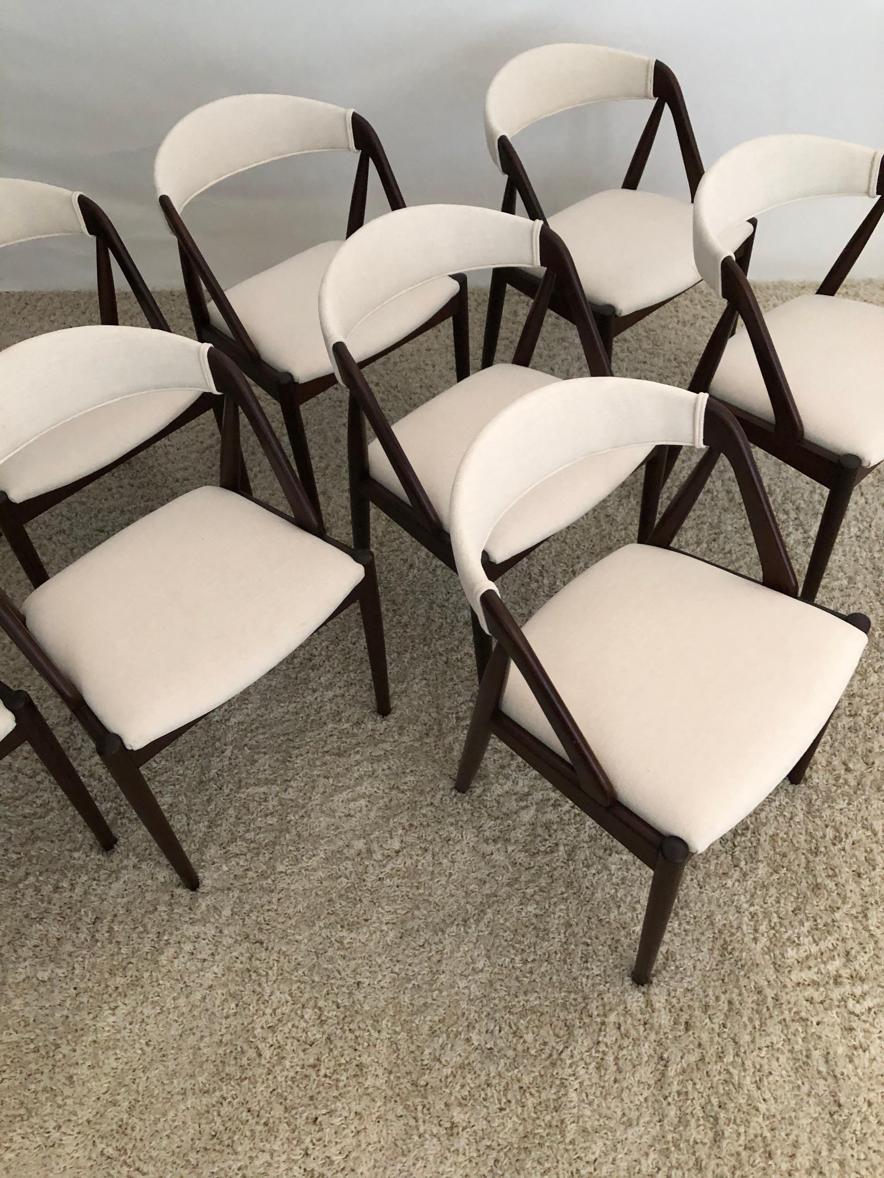 Hand-Crafted Set of 8 Kia Kristiansen Dining Chairs for Raymor Co
