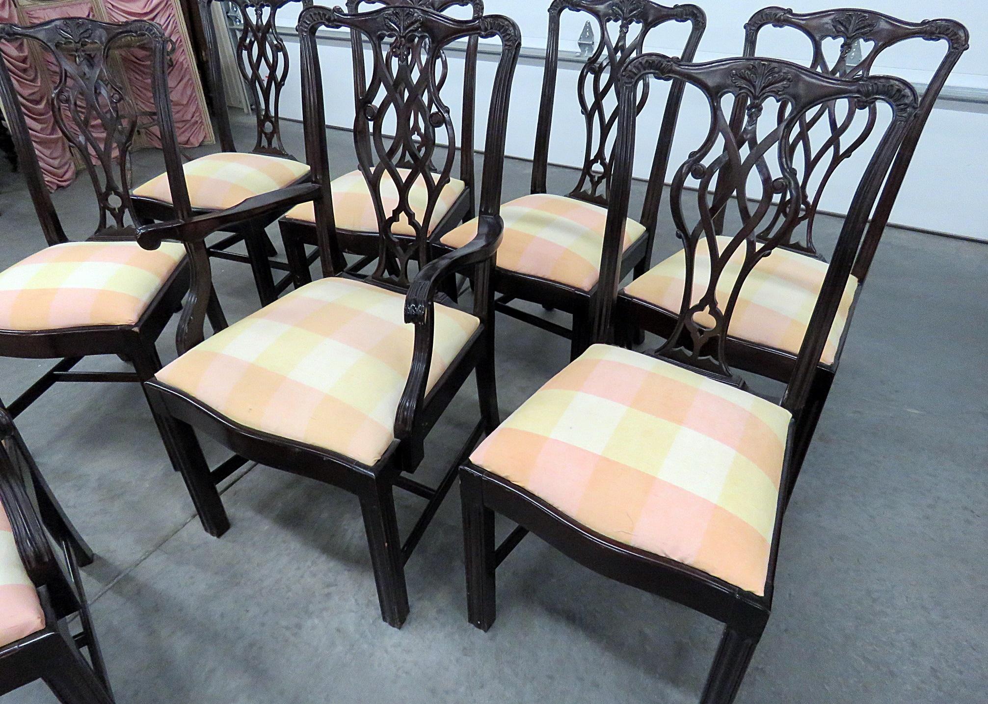 Set of 8 Kindel Chippendale style mahogany dining chairs. The 2 armchairs measure 40.5