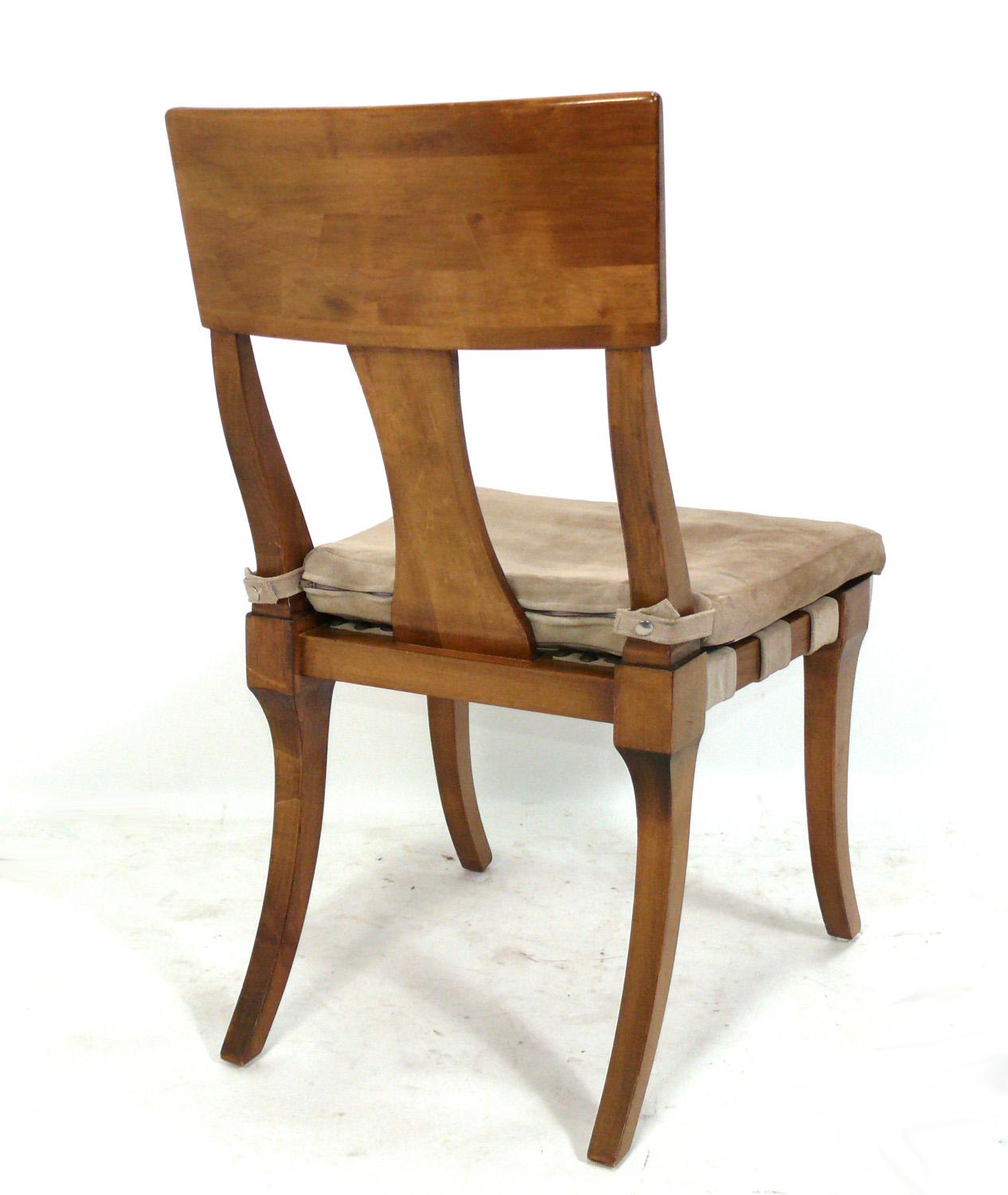 kreiss collection chairs