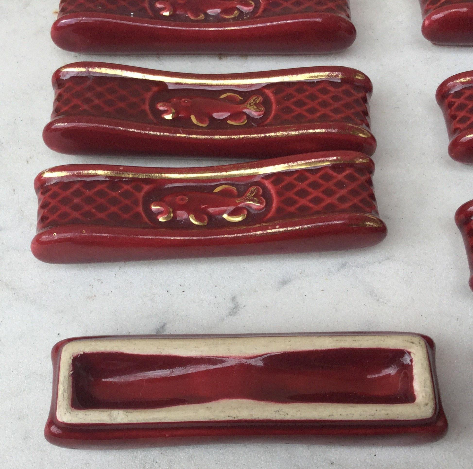 Ceramic Set of 8 Majolica Knife Rests with Fishs Vallauris, circa 1950 For Sale