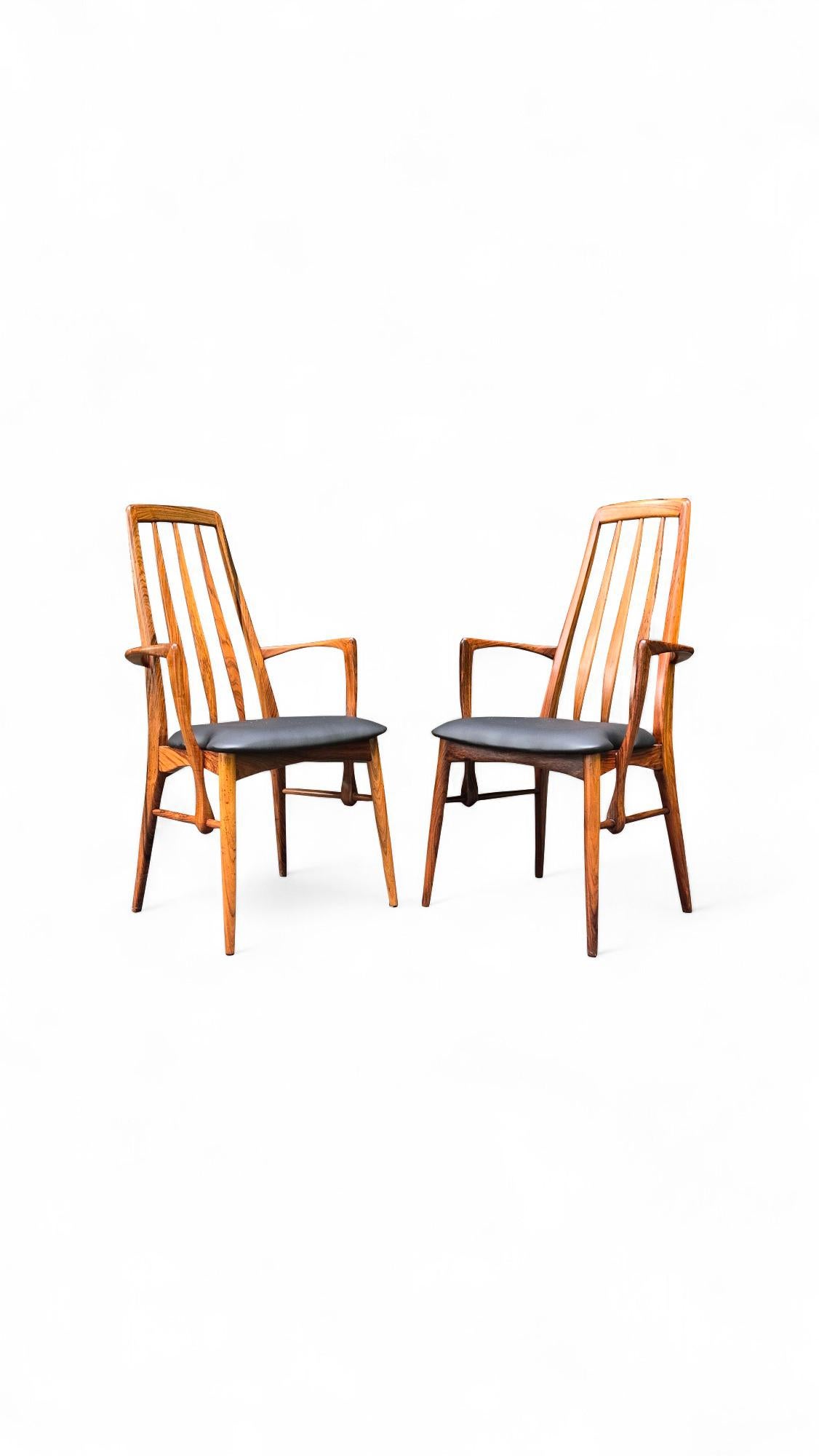 Ensemble de 8 chaises de salle à manger en bois de rose Koefoeds Hornslet Eva par Niels Koefoed 

Dimensions des fauteuils capitaine :
20,75 P x 20,75 L x 37,5