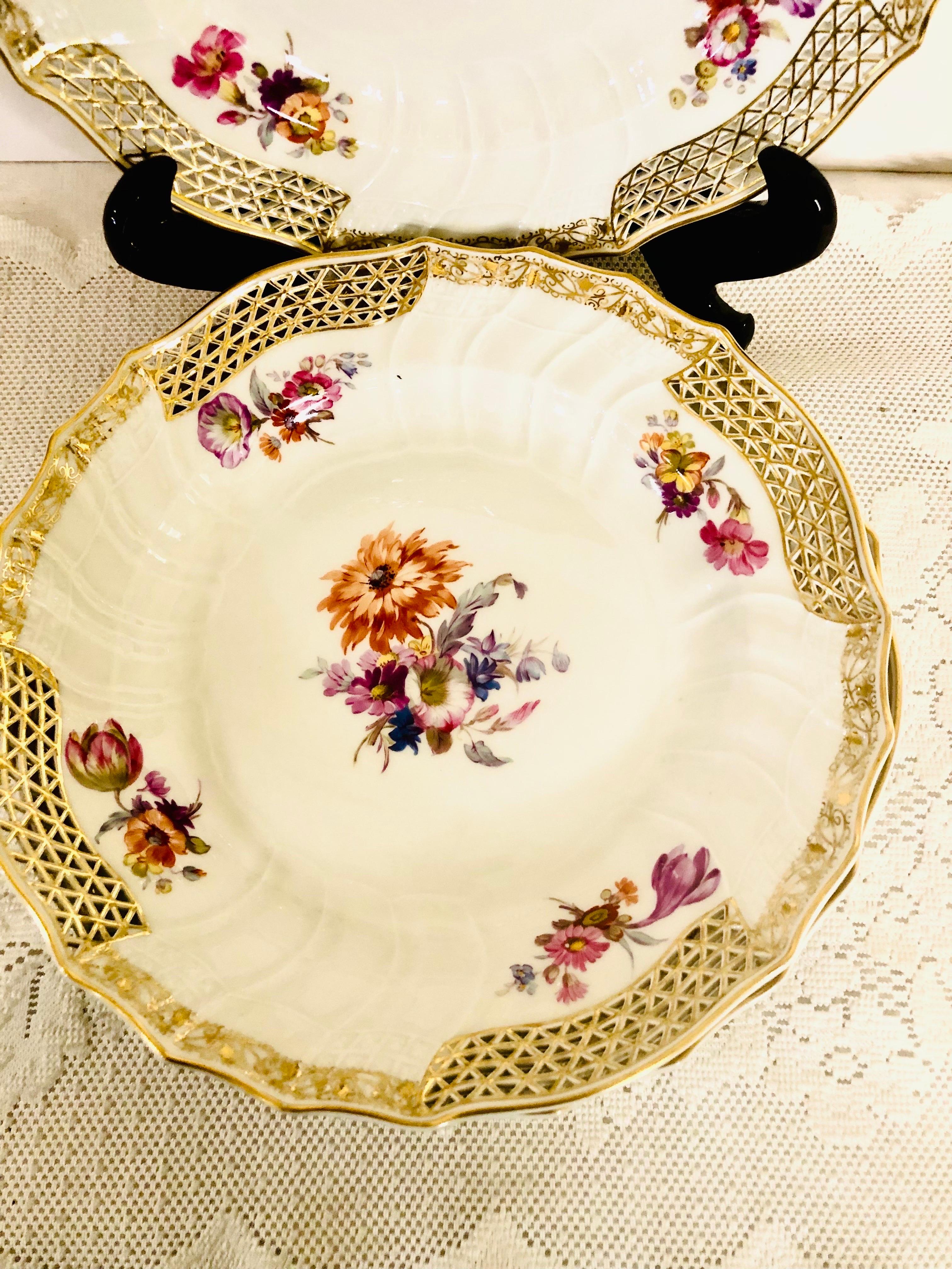 Set of 8 KPM Dinner Plates with Reticulated Border And Different Flower Bouquets In Good Condition For Sale In Boston, MA