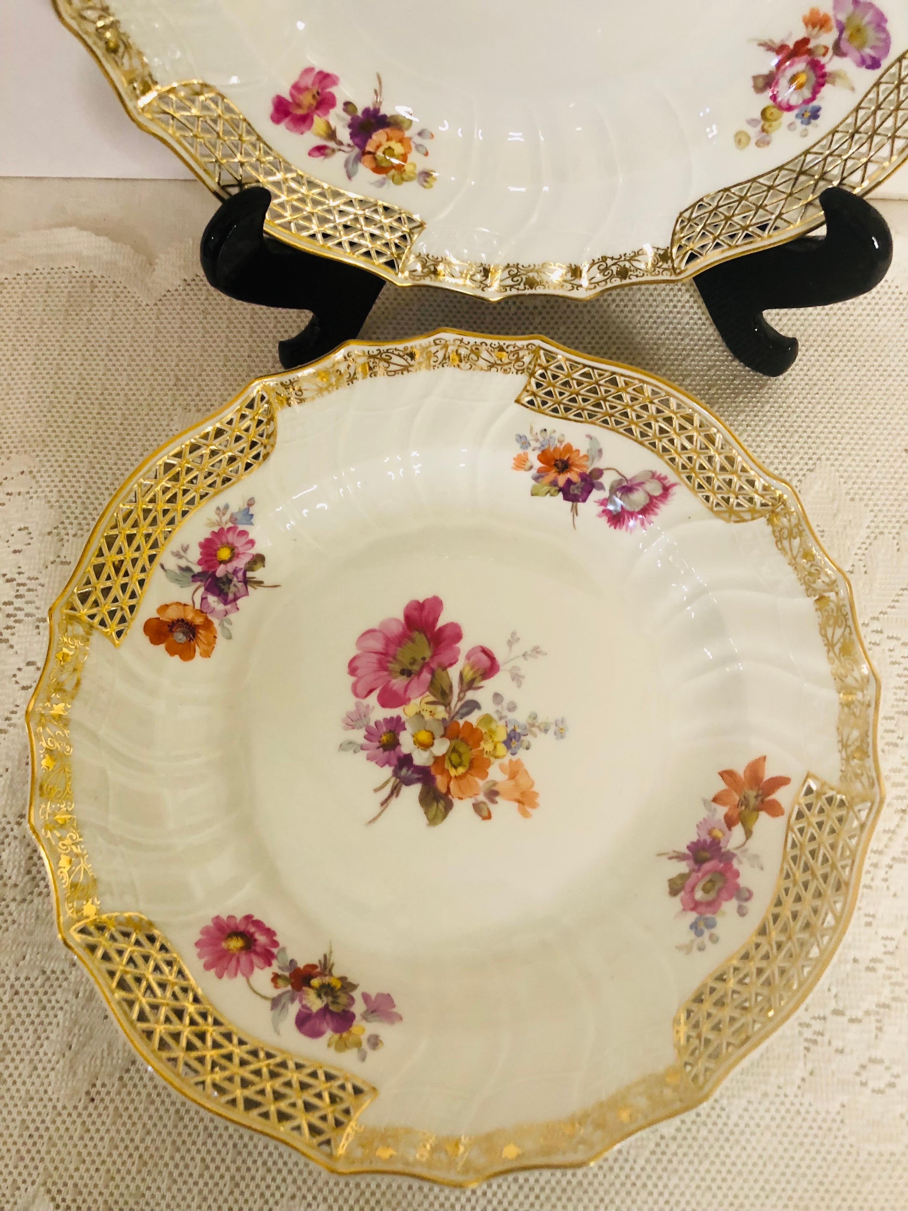 20th Century Set of 8 KPM Dinner Plates with Reticulated Border And Different Flower Bouquets For Sale