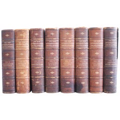 Ensemble de 8 volumes Encyclopaedia reliés en cuir Volumes 2 à 9