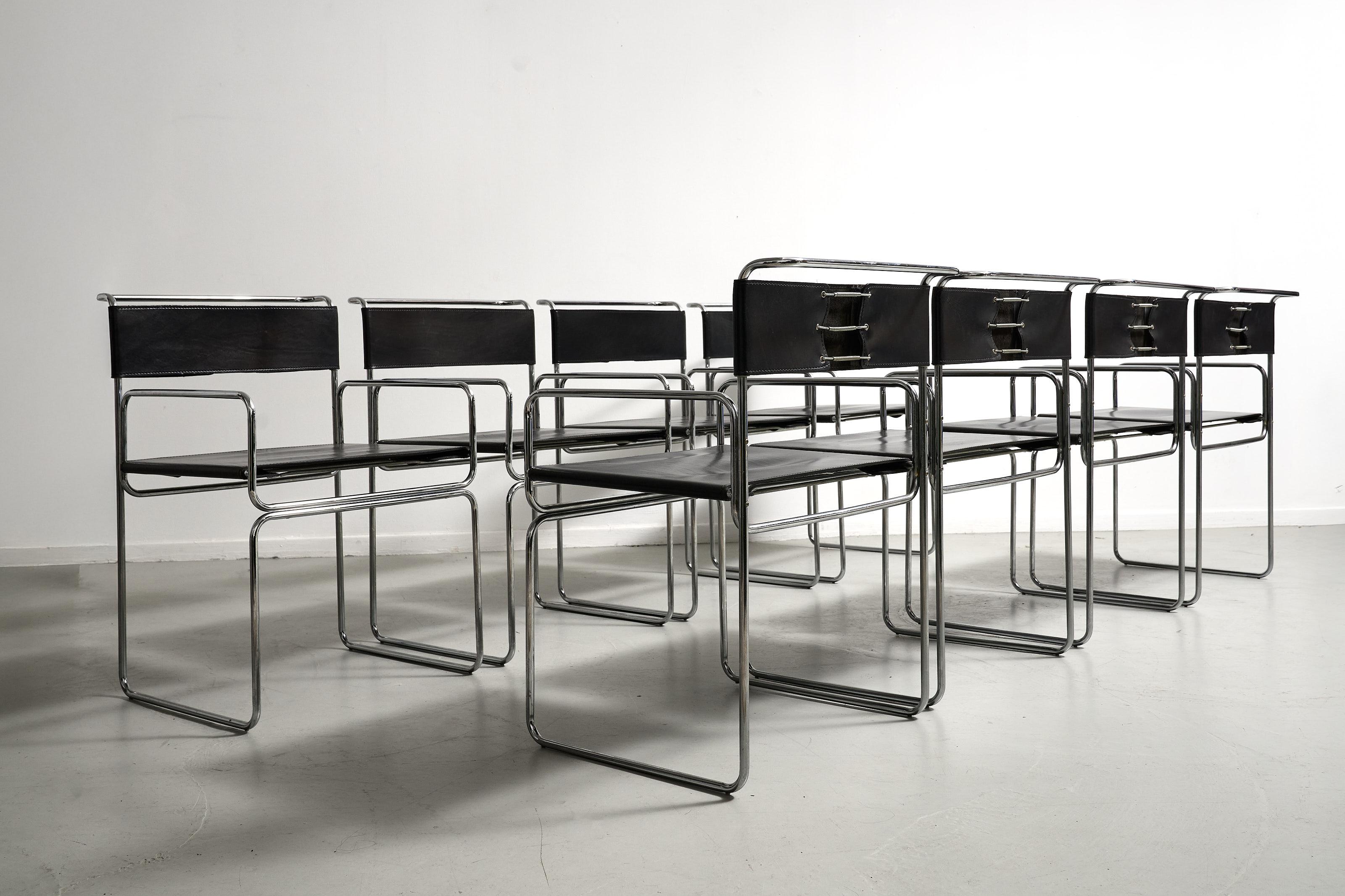 Fine XX secolo Set di 8 sedie Libellula di Giovanni Carini in vendita