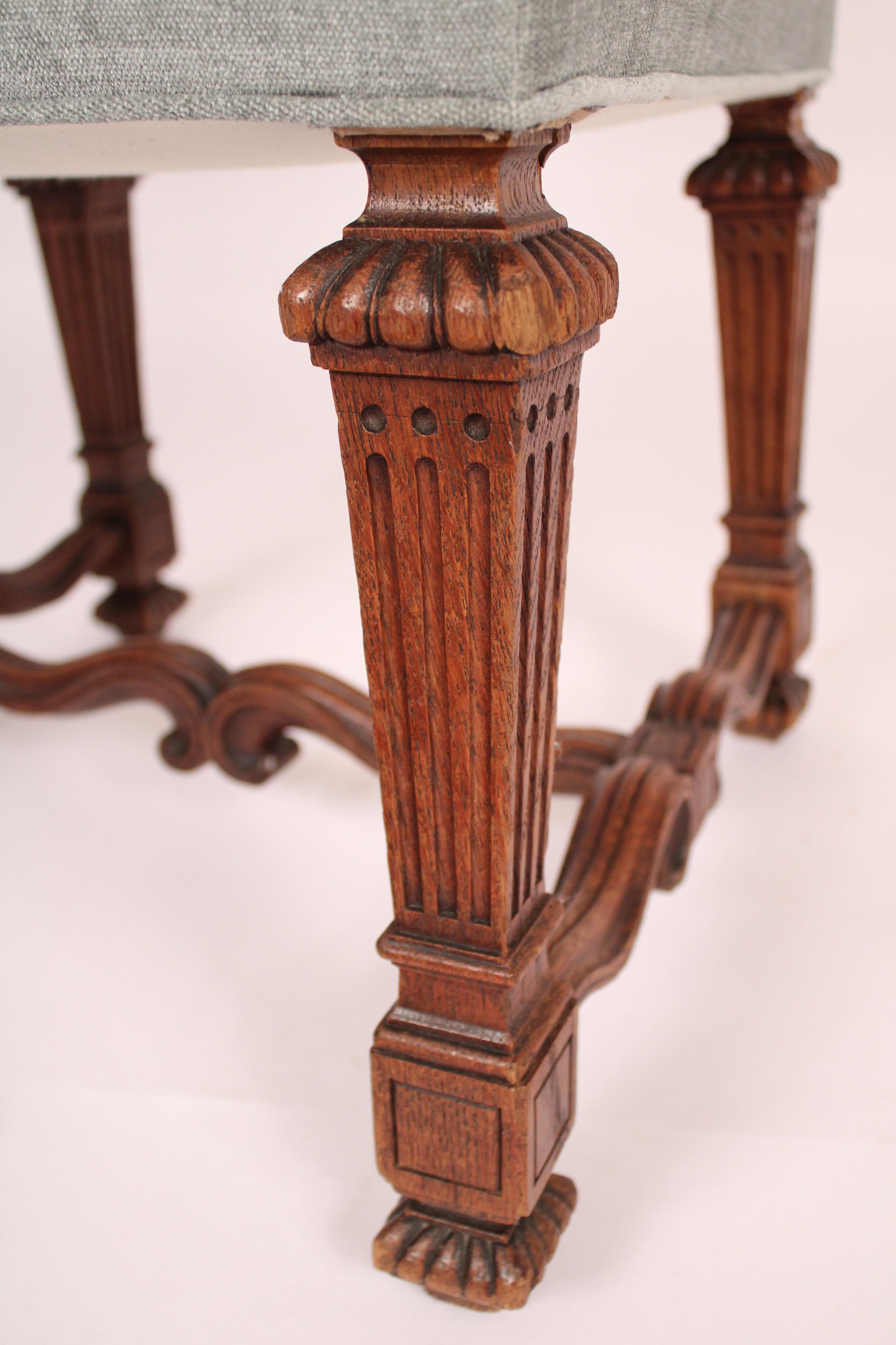 Set di 8 sedie da sala da pranzo in Oak in stile Luigi XIV in vendita 3