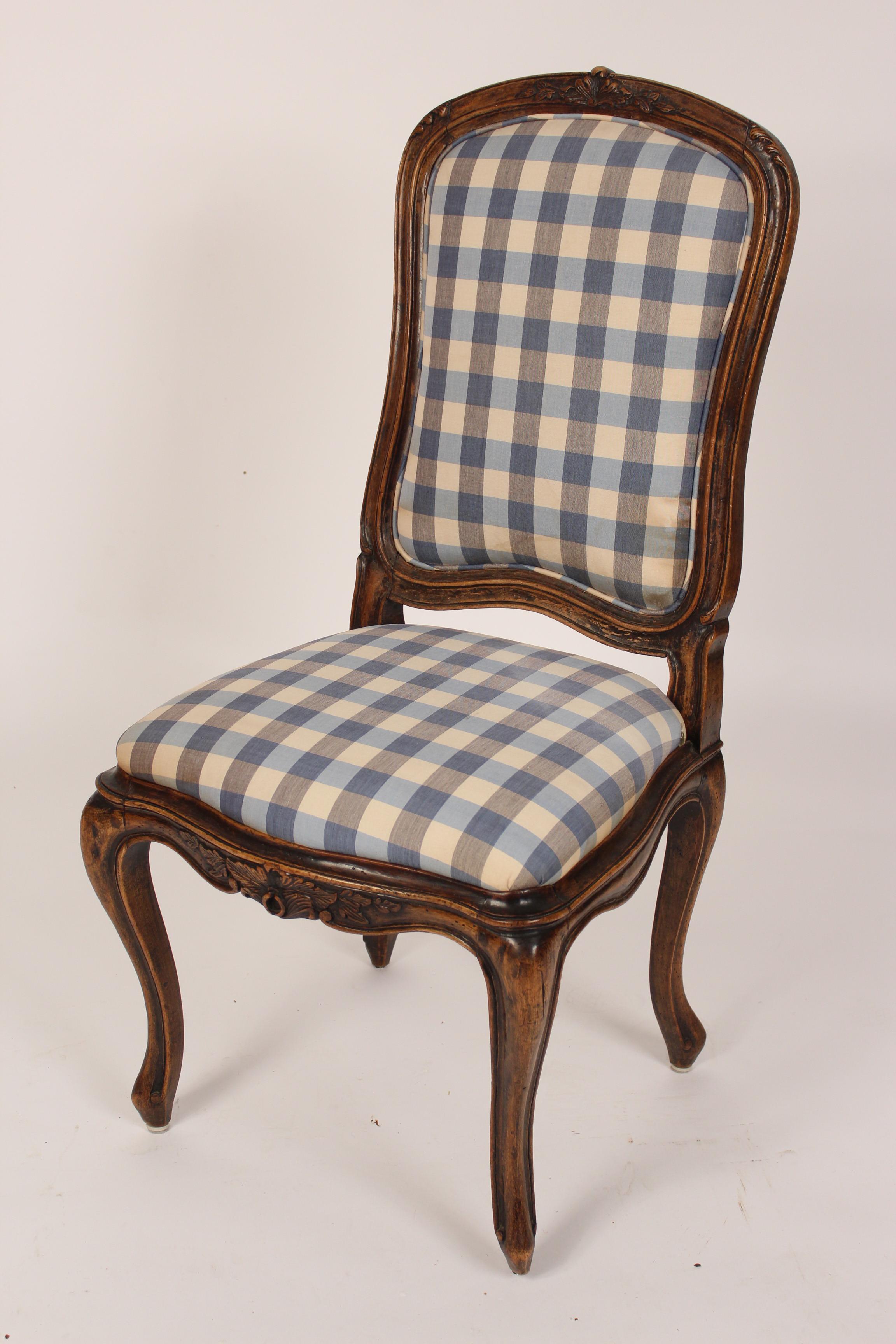 Set of 8 Louis XV Provincial Dining Room Chairs In Good Condition In Laguna Beach, CA