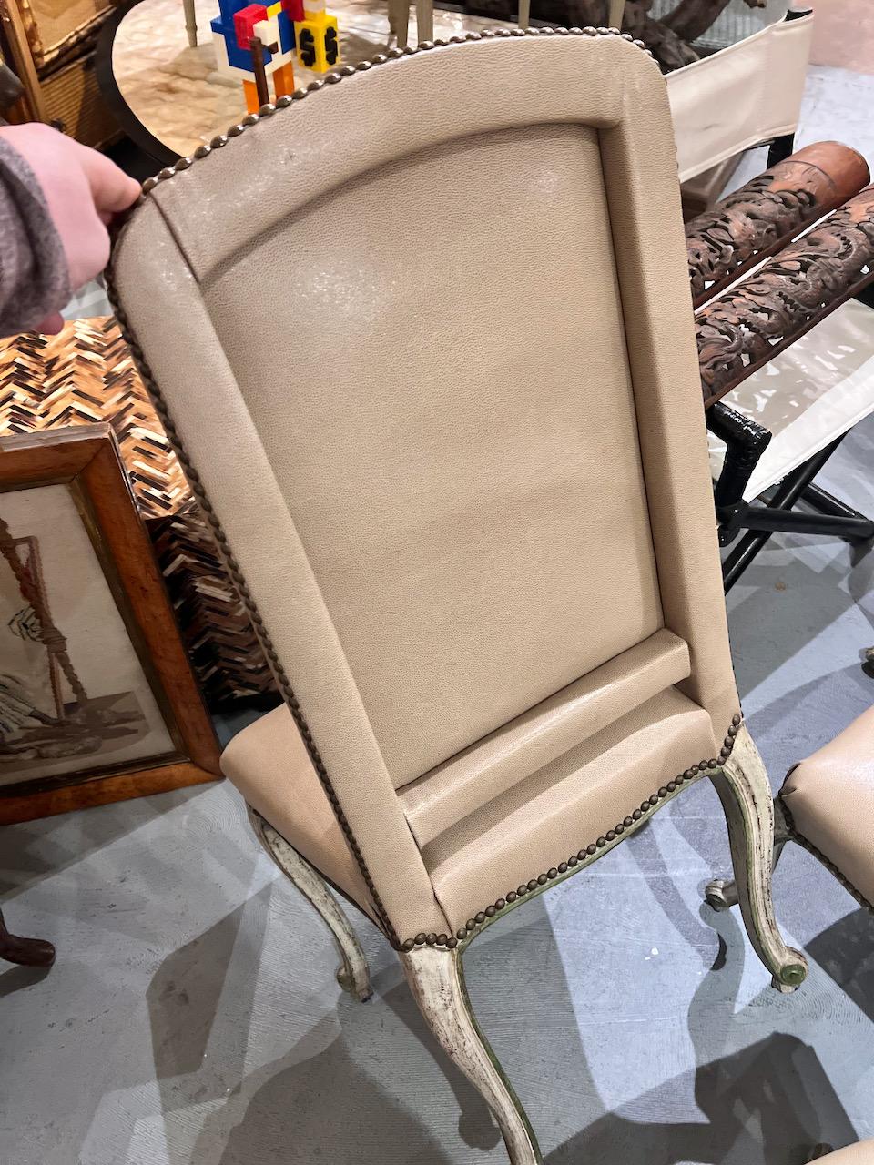 Set di 8 sedie da pranzo in stile Luigi XV in vendita 2