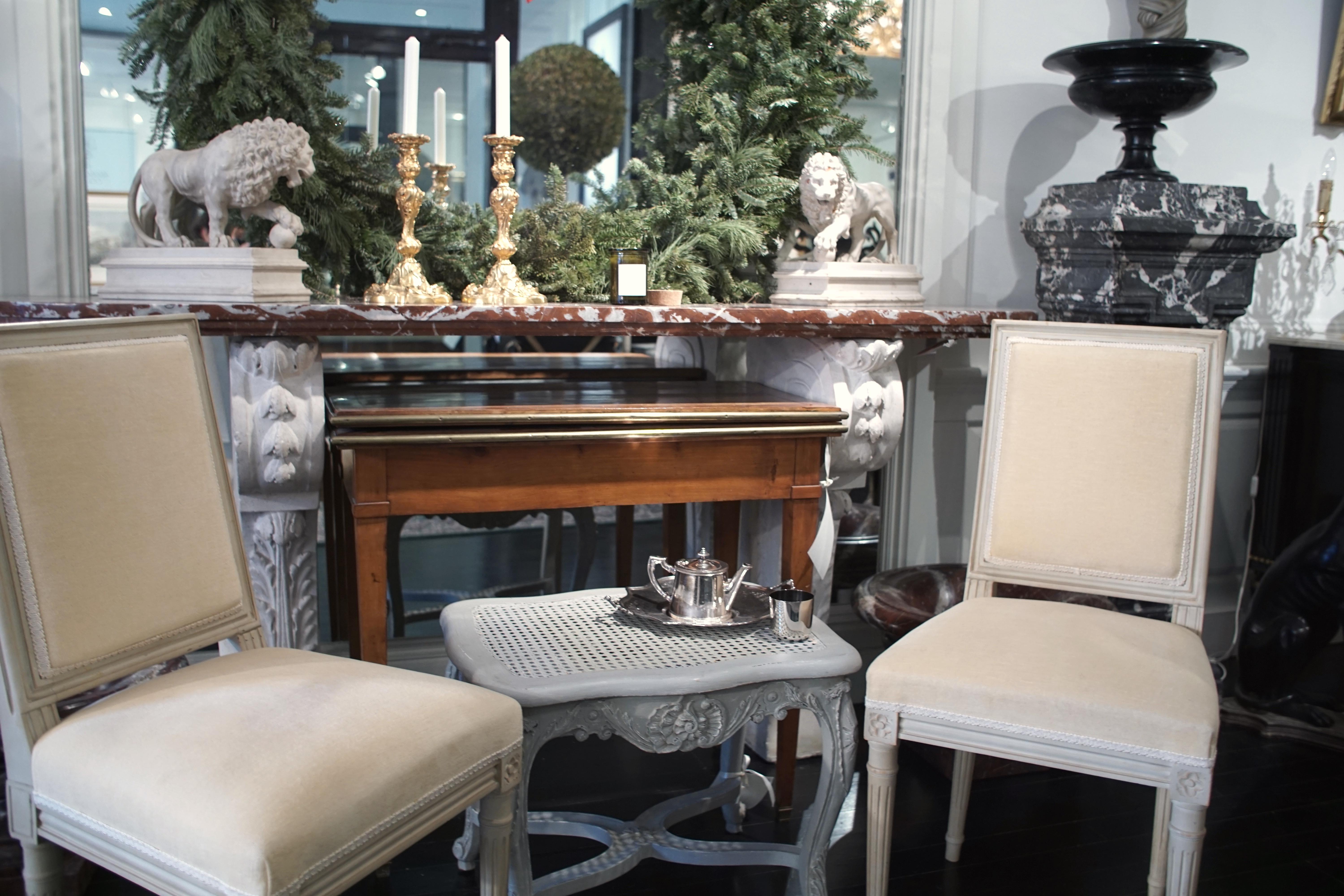 Set of 8 Louis XVI Style Chairs In Good Condition In Montreal, Quebec