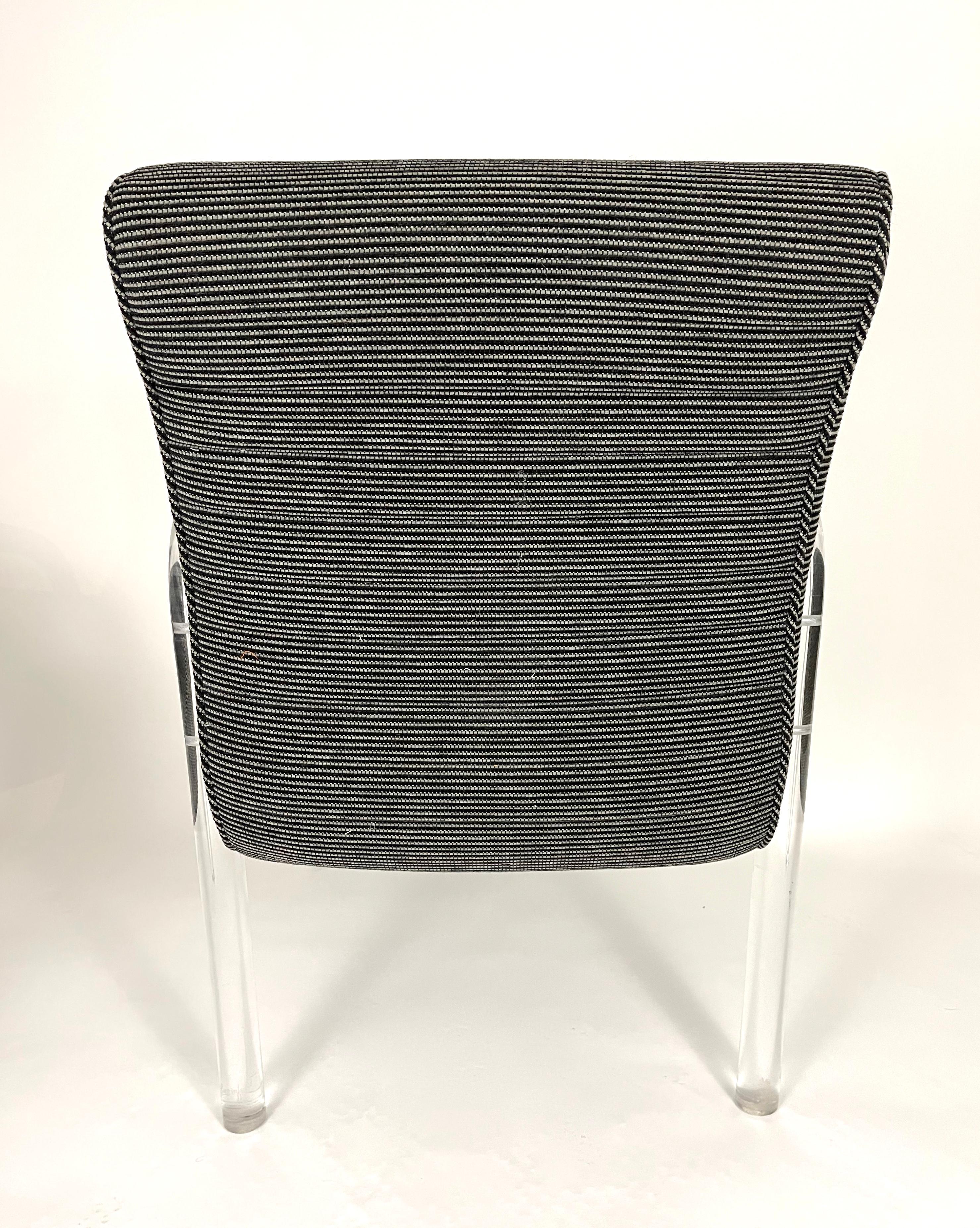 Set of 8 Lucite Dining Armchairs by Lion in Frost 1