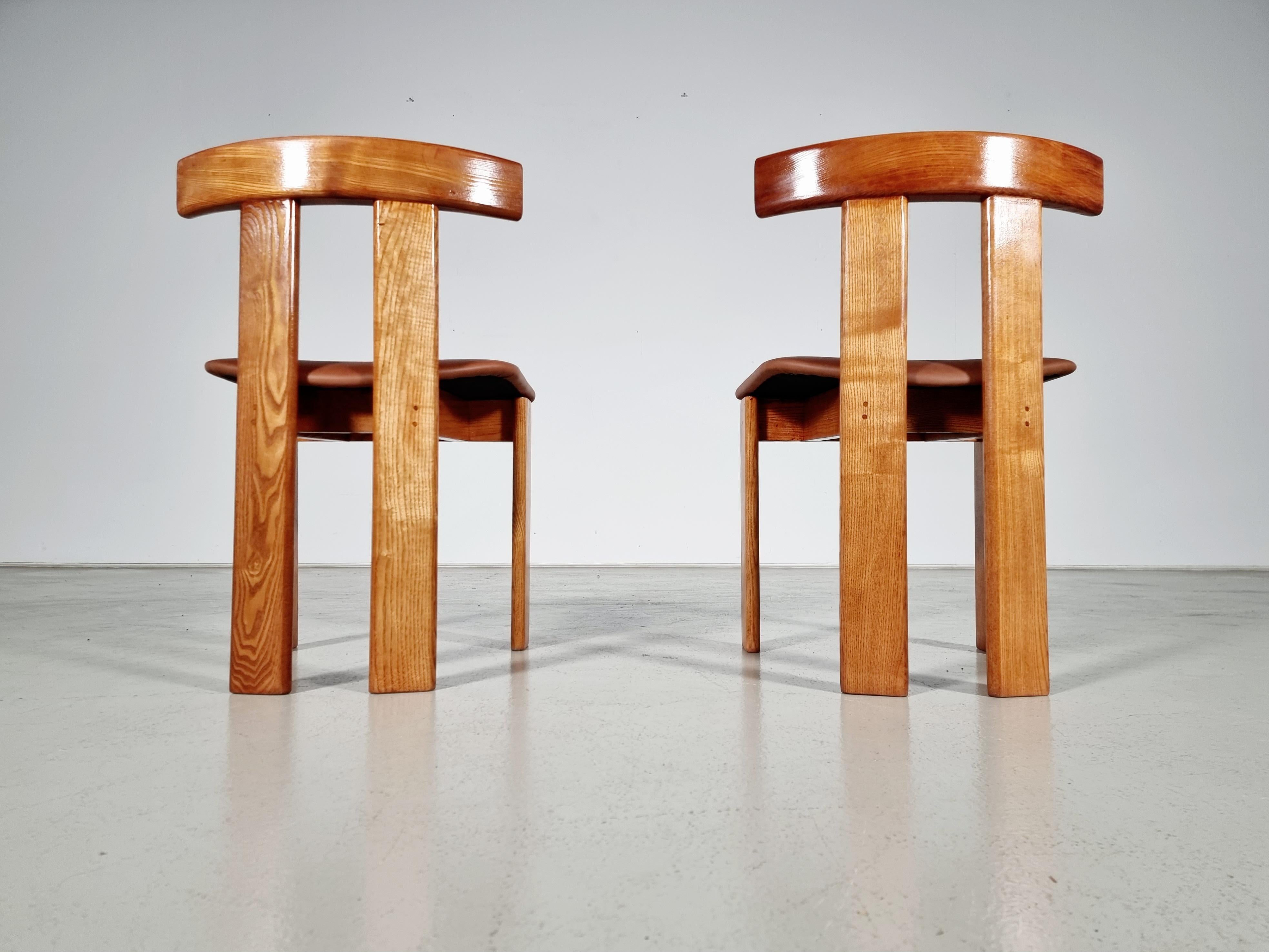 Set of 8 Luigi Vaghi dining chairs in ash wood and cognac leather, Italy, 1960 1