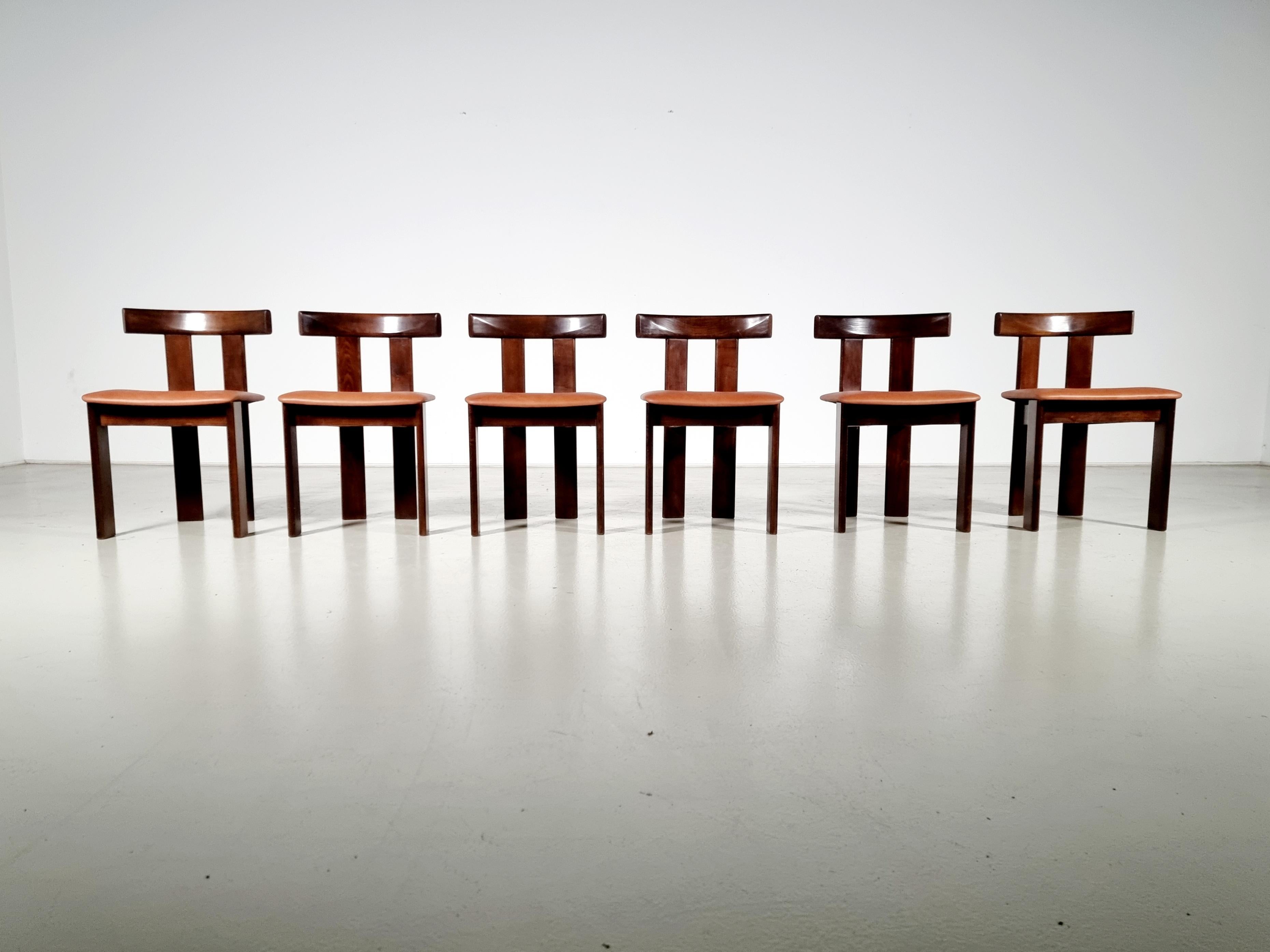 Set of 6 Luigi Vaghi dining chairs in ash wood and cognac leather, Italy, 1960 2