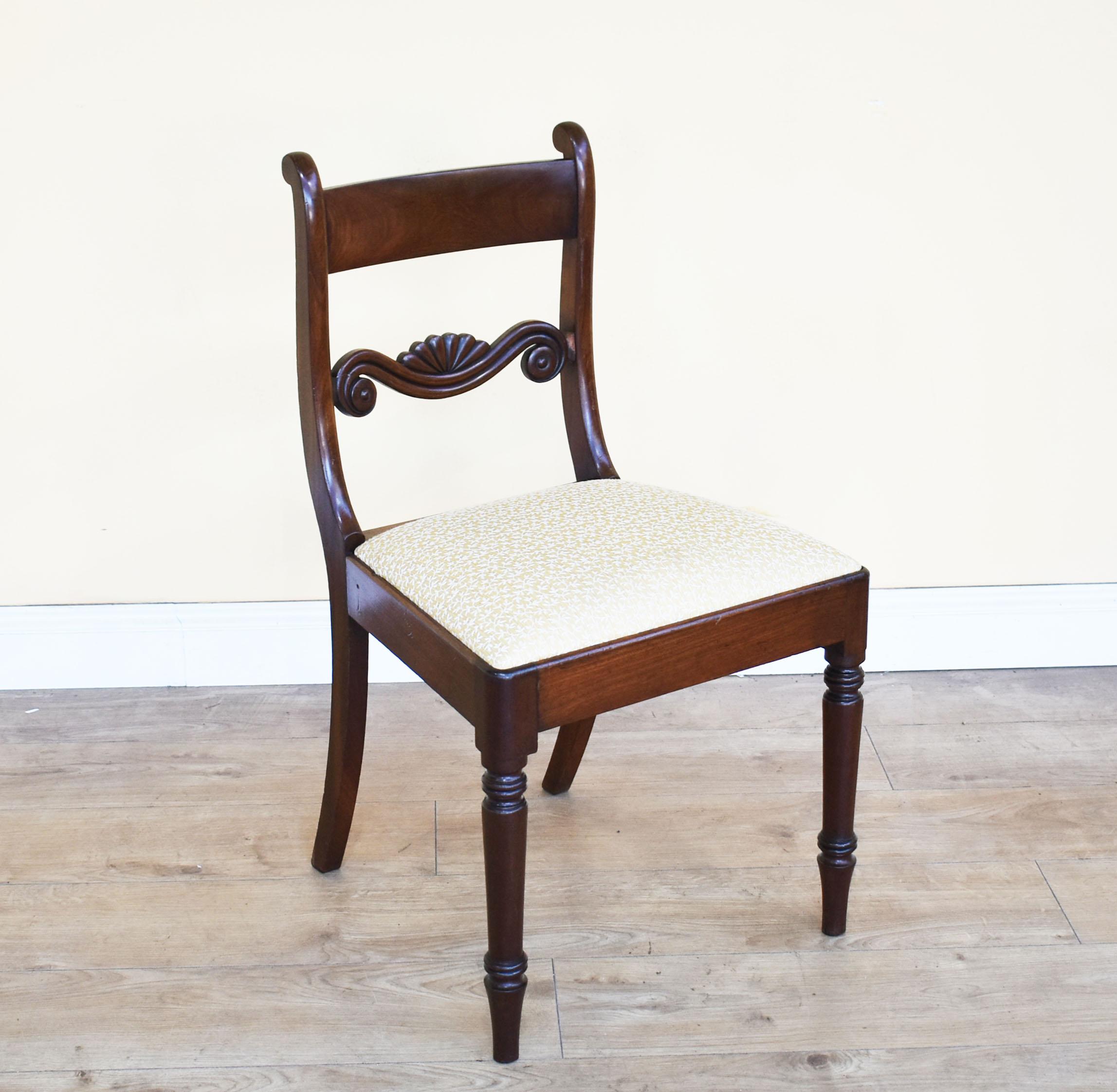 George III Set of 8 Mahogany Dining Chairs, 19th Century
