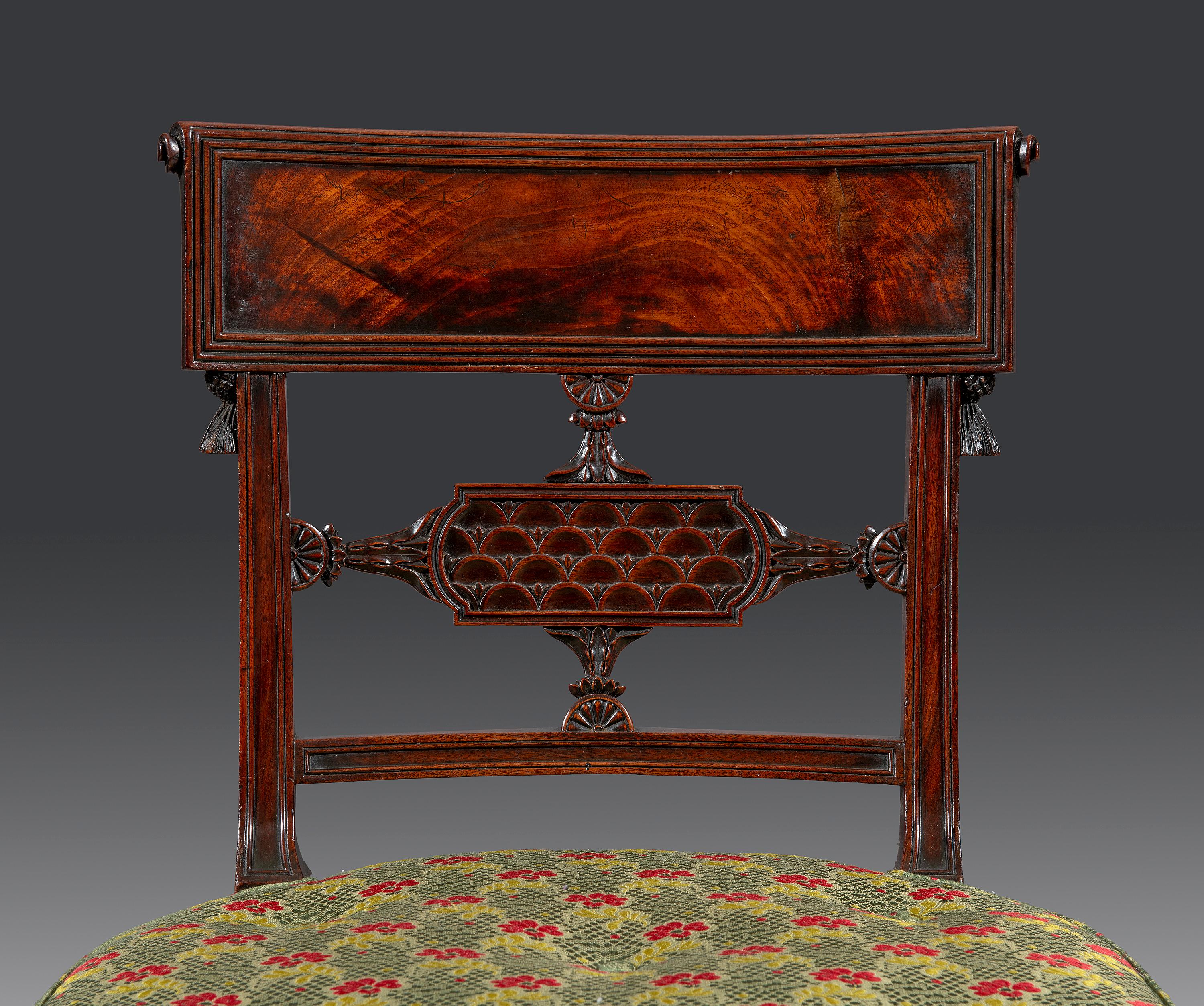 British Fine Set of Eight George III Sheraton Period 18th Century Carved Mahogany Dining For Sale