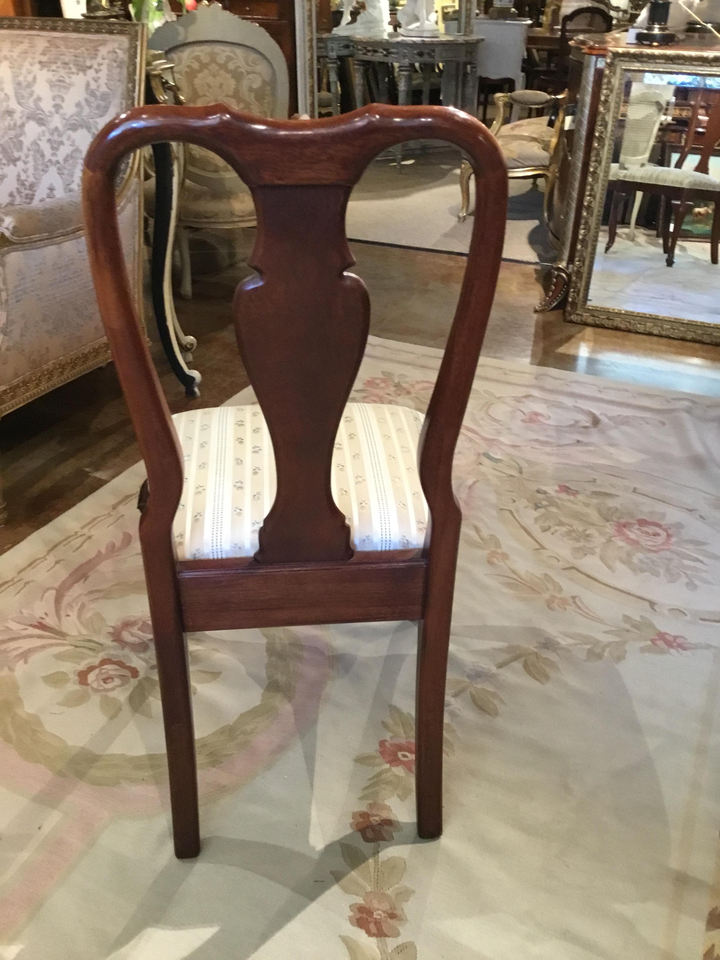 queen anne dining chairs