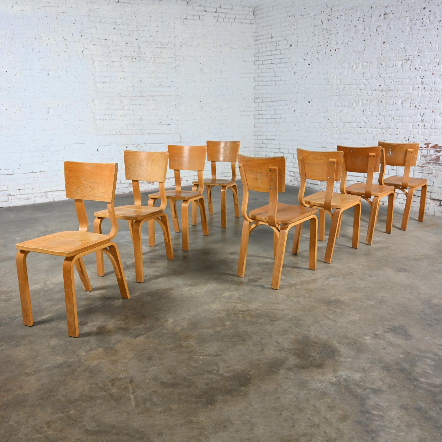 Set of 8 MCM Thonet #1216 Dining Chairs Bent Oak Plywood Saddle Seat Single Bow For Sale 8
