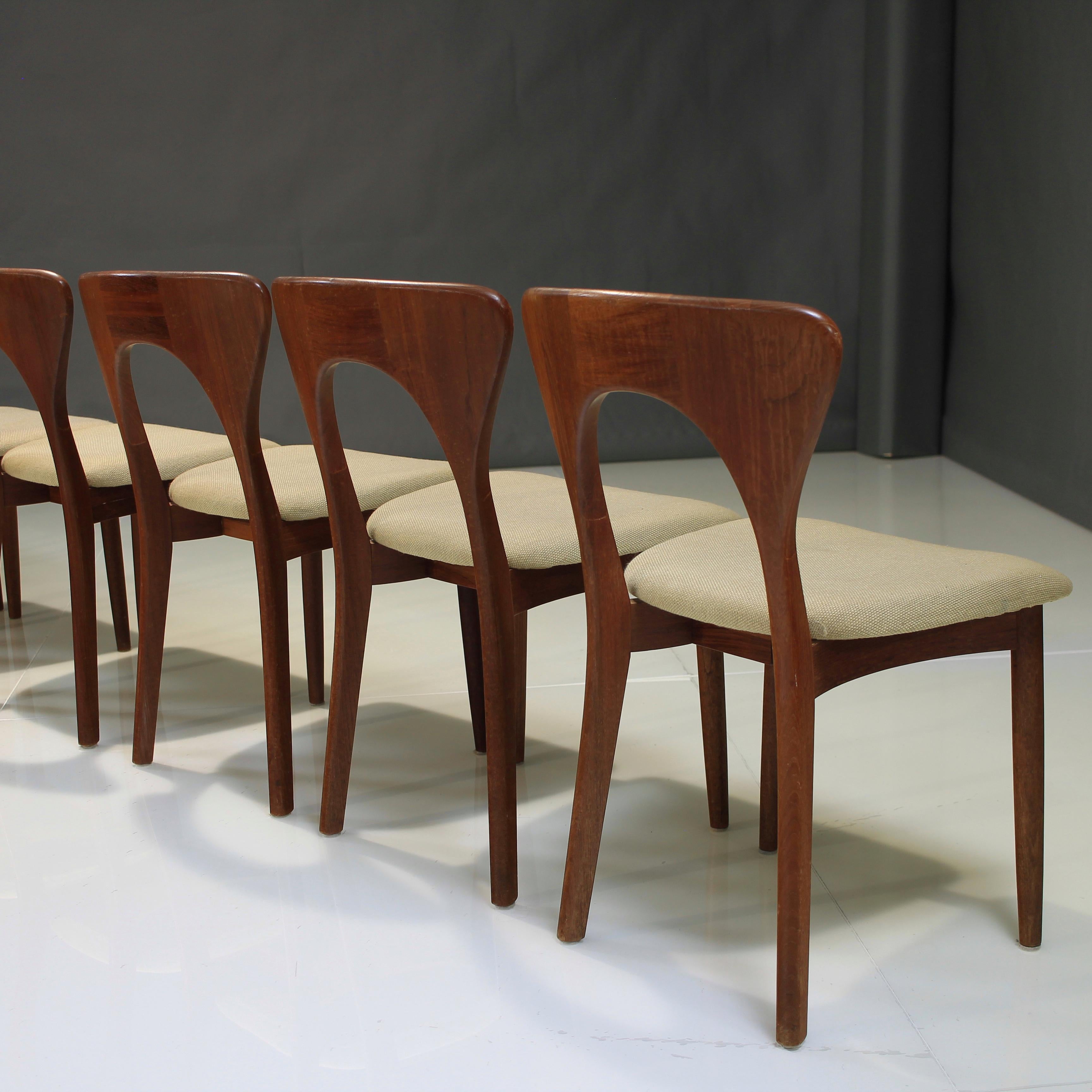 Ensemble de 8 chaises Peter en teck du milieu du 20e siècle par Niels Koefoed Bon état à Ava, MO