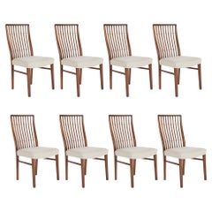 Ensemble de 8 chaises de salle à manger danoises du milieu du siècle en acajou avec accents de cuivre