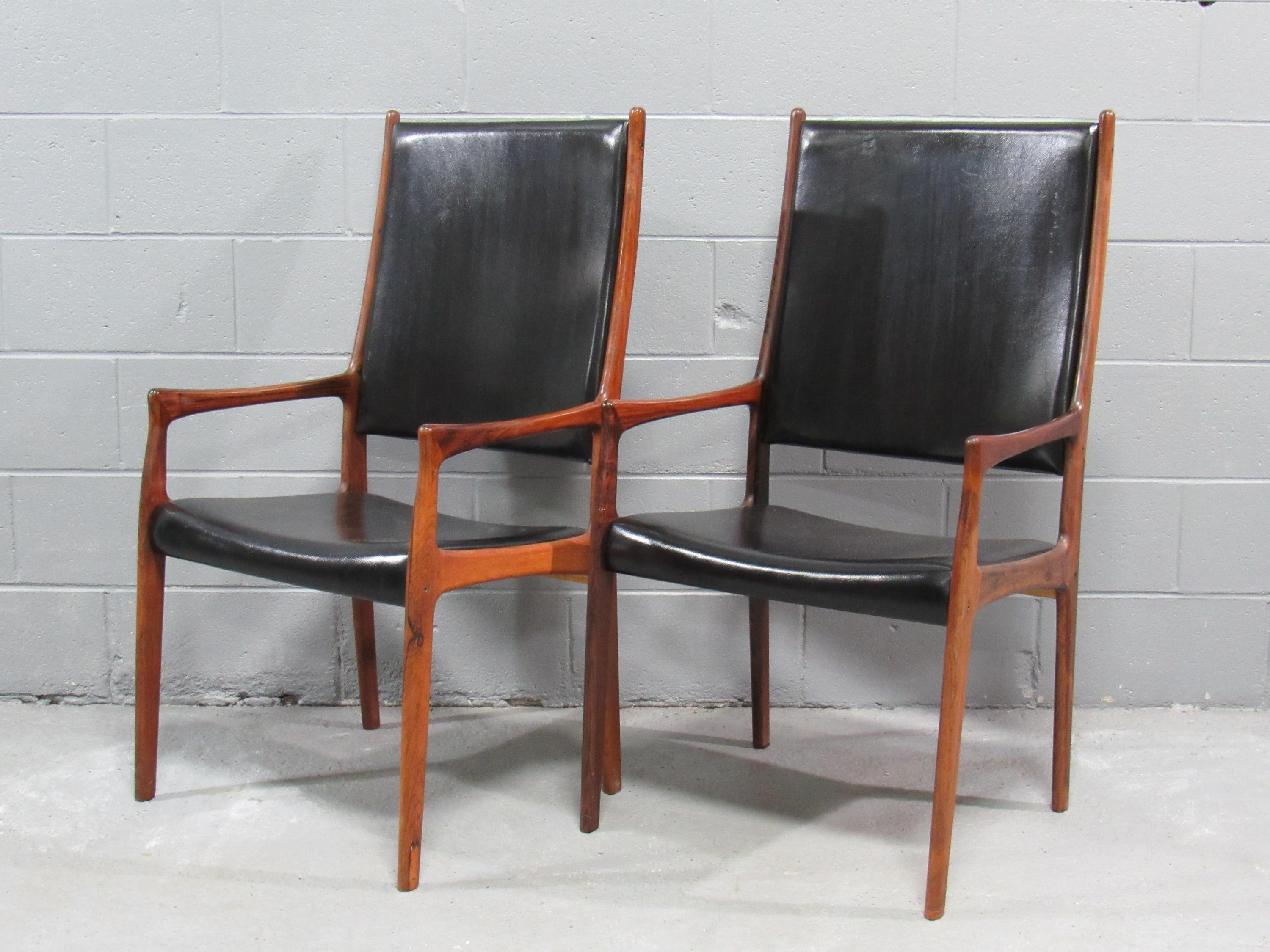 Set of 8 Mid-Century Danish Modern Rosewood Dining Chairs by Johannes Andersen For Sale 6