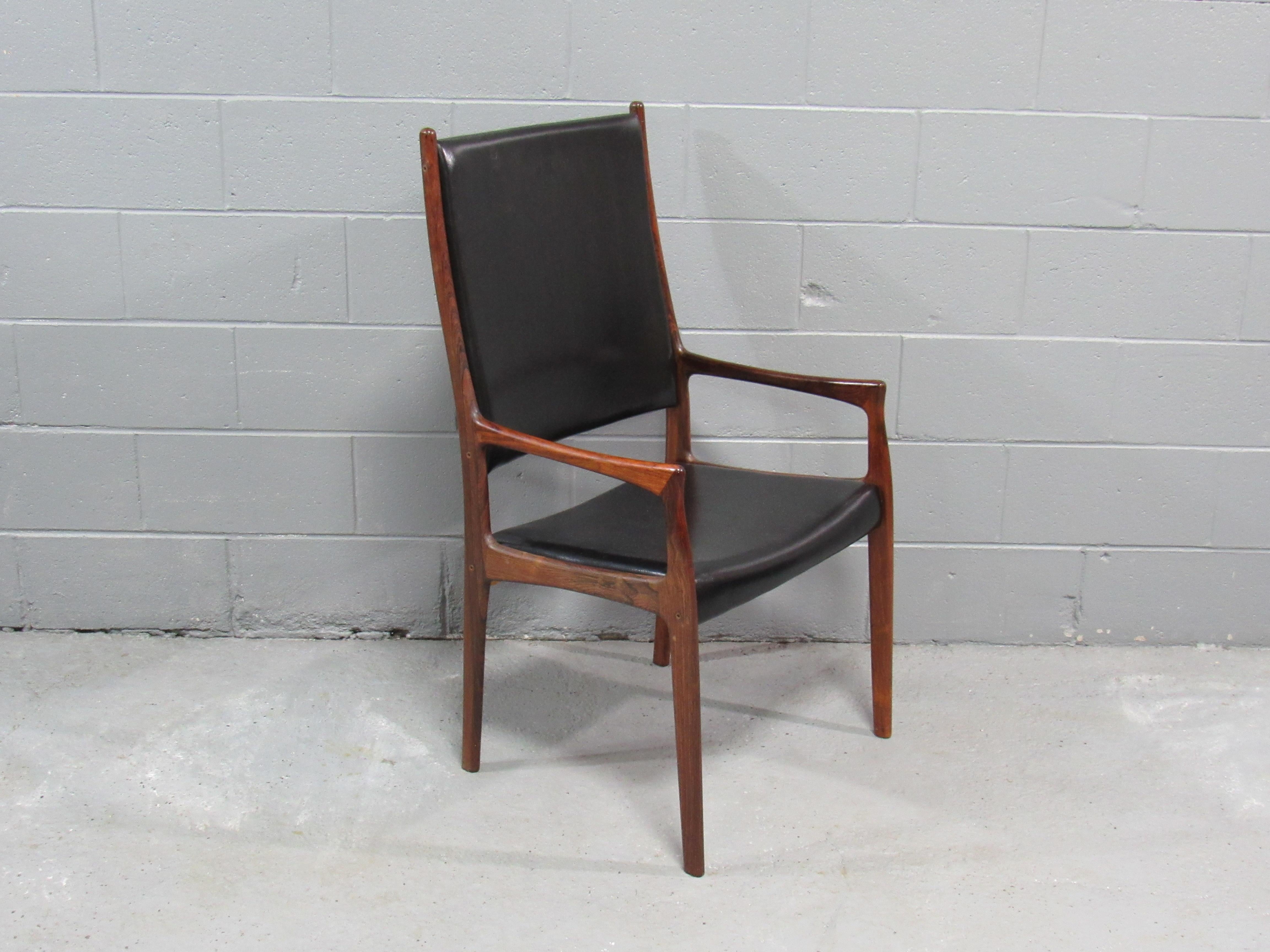 Mid-20th Century Set of 8 Mid-Century Danish Modern Rosewood Dining Chairs by Johannes Andersen For Sale