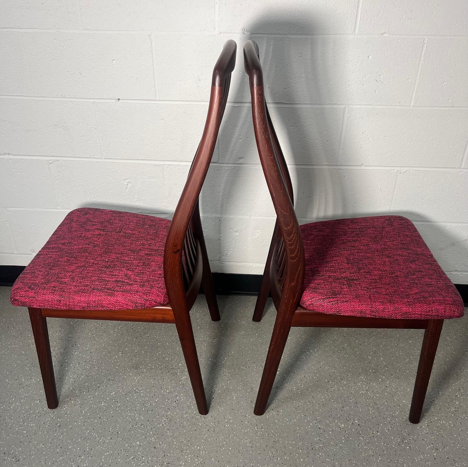 Set Of 8 Mid Century Danish Modern Rosewood Dining Chairs By Schou Andersen For Sale 2