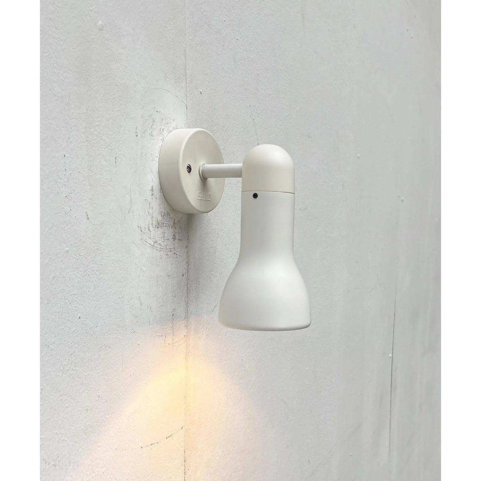 Set di 8 lampade da parete o da soffitto della metà del secolo scorso, Model AGE 710282, anni '70 in vendita 2