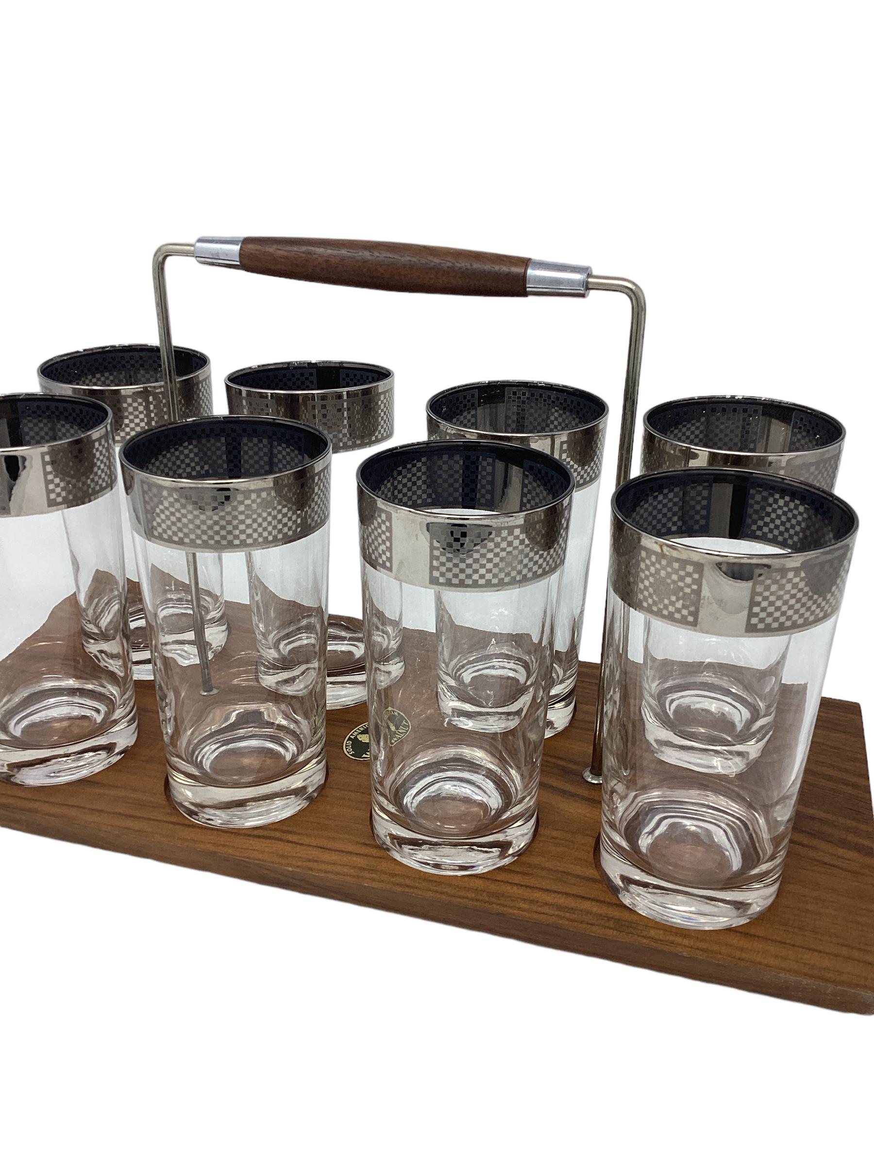 Mid-Century Modern Set of 8 Mid Century Highball Glasses with Sliver Band in Carrier For Sale