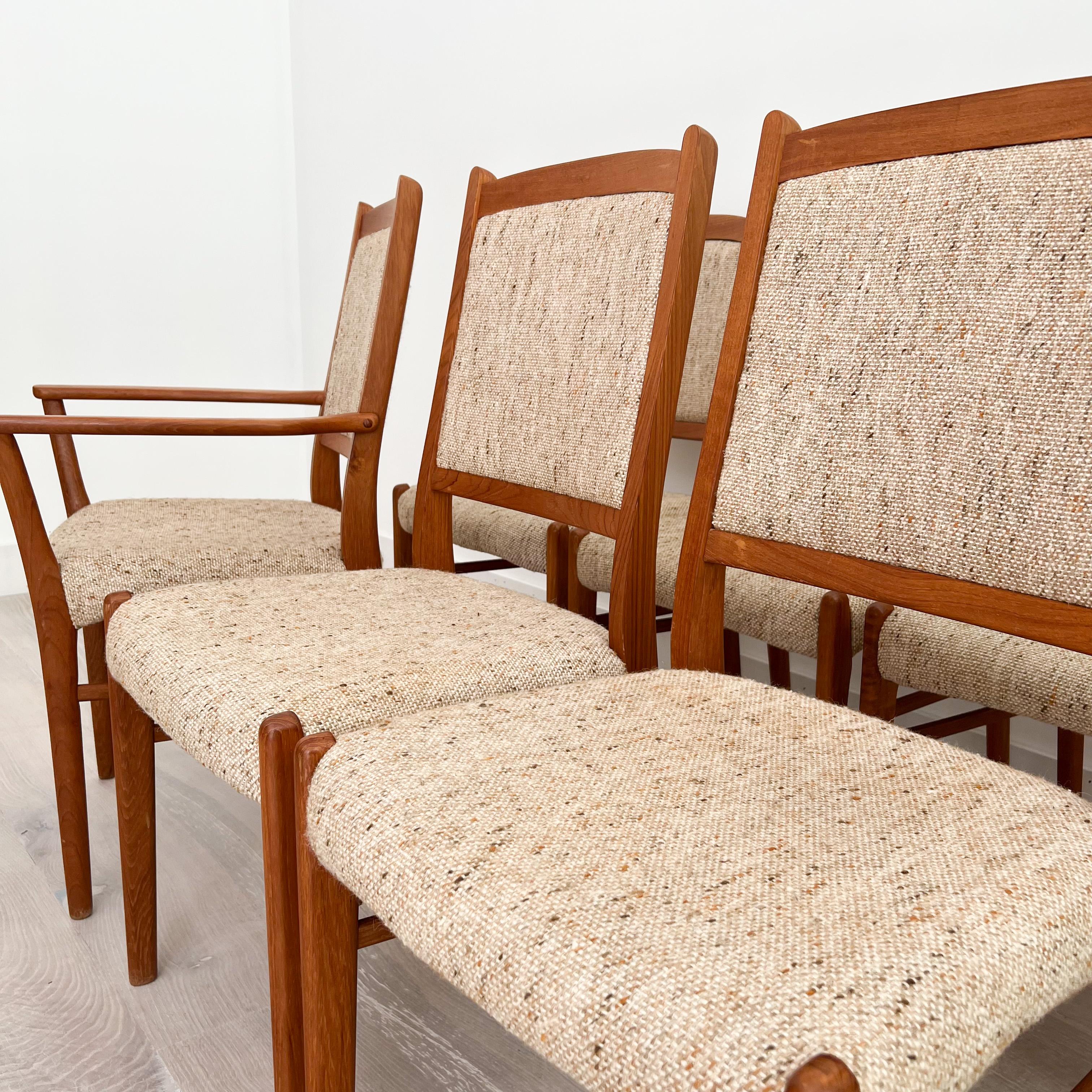 Set of 8 Mid-Century Modern Danish Teak Dining Chairs 6