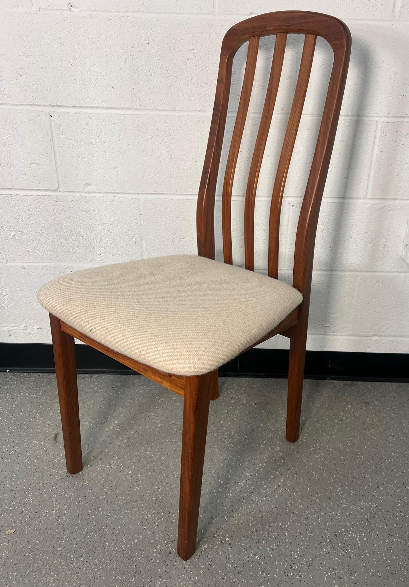 Set Of 8 Mid Century Modern Danish Teak Dining Chairs 9