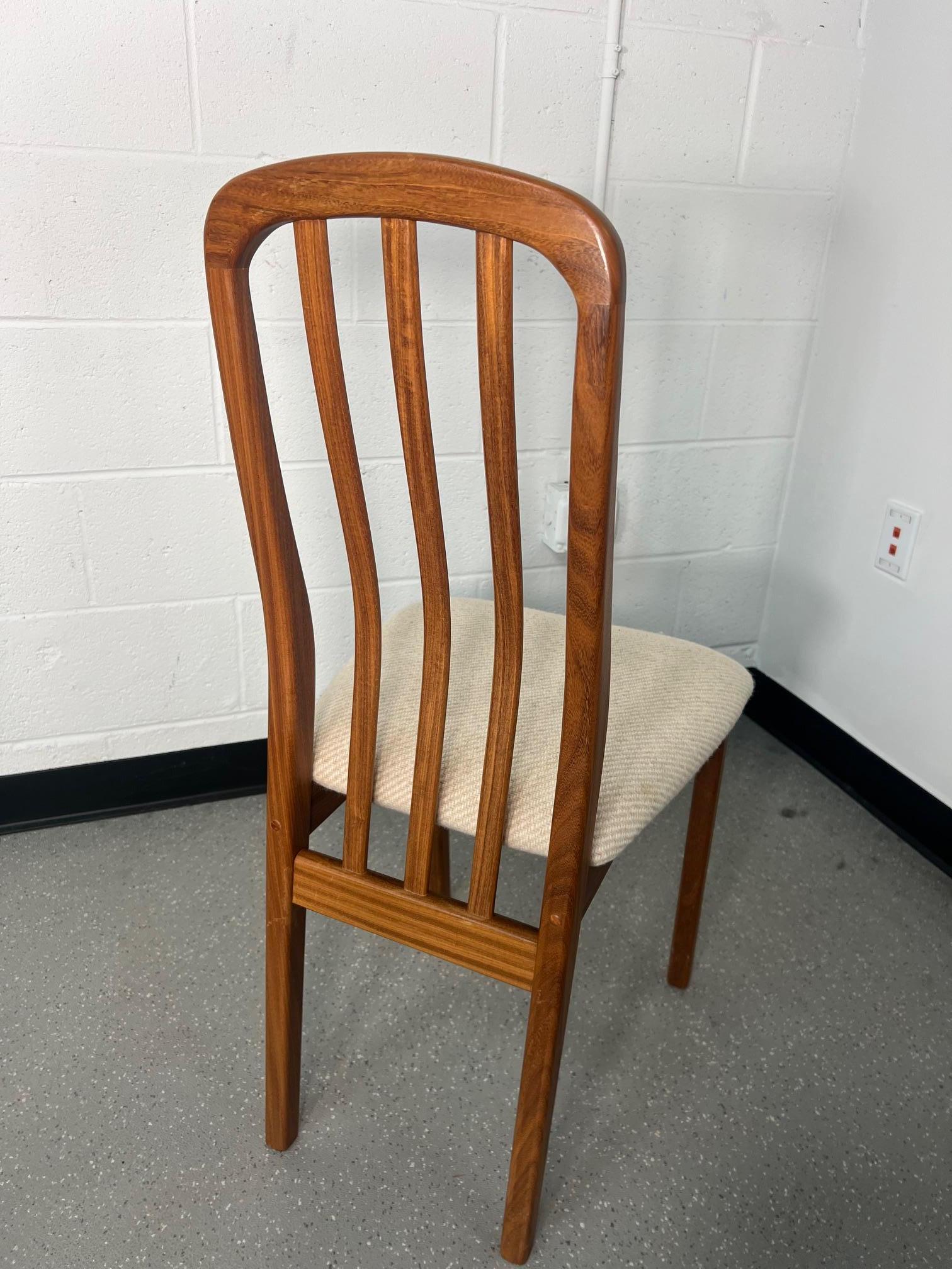 Set Of 8 Mid Century Modern Danish Teak Dining Chairs 12