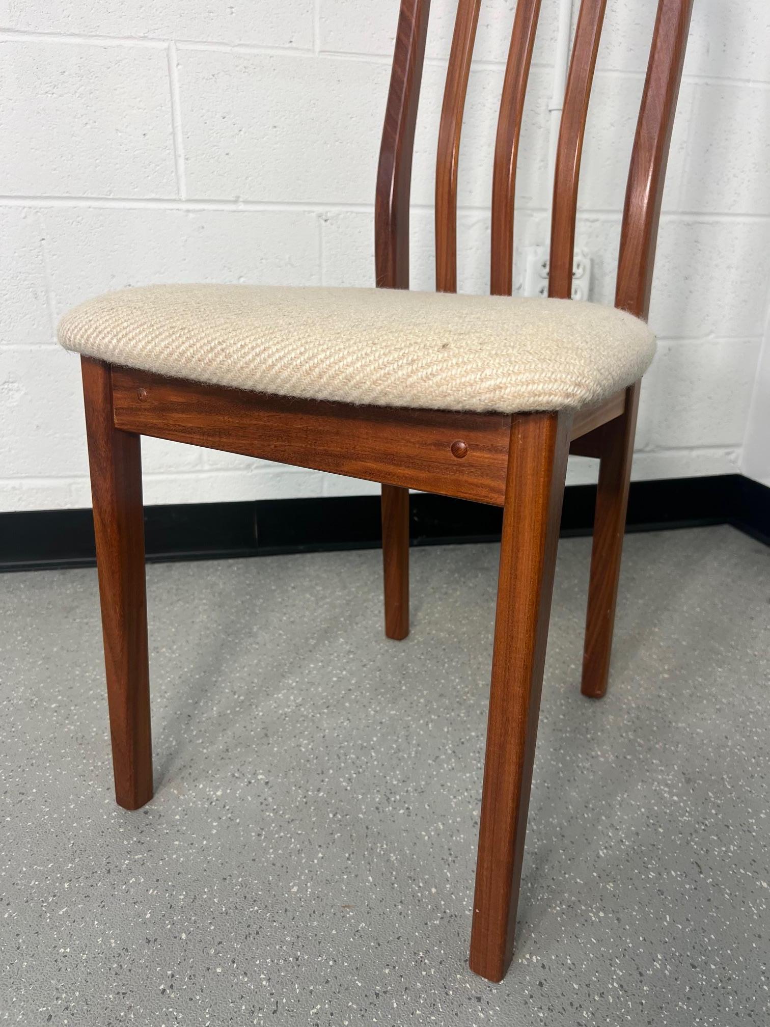 Set Of 8 Mid Century Modern Danish Teak Dining Chairs 14