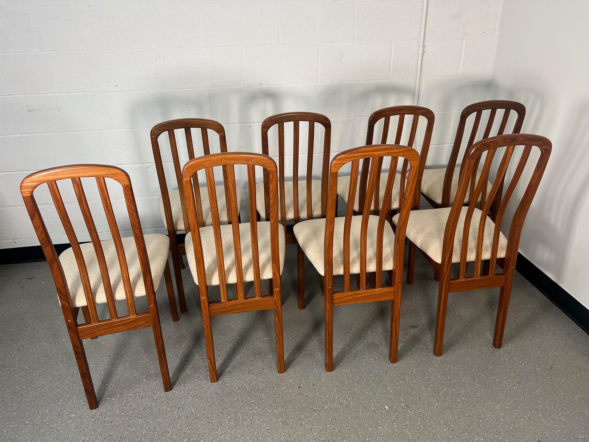 Set Of 8 Mid Century Modern Danish Teak Dining Chairs 3
