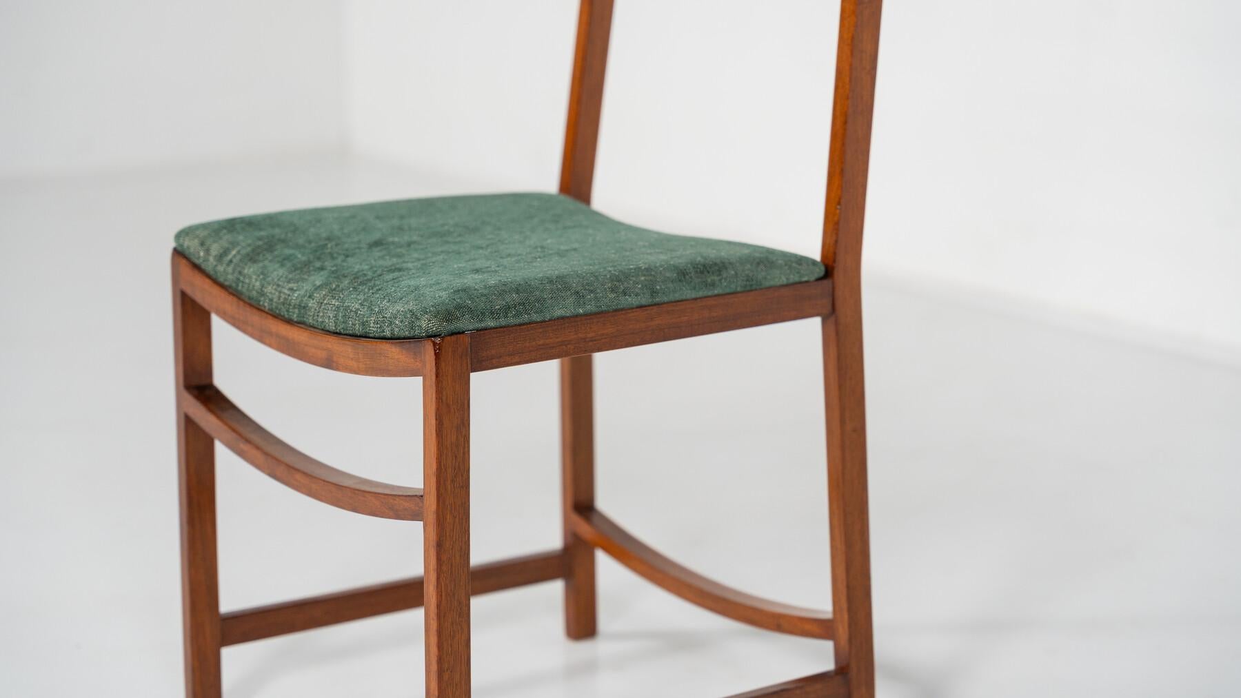 Juego de 8 sillas de comedor modernas de mediados de siglo, Renato Venturi para MIM, años 50 en venta 13