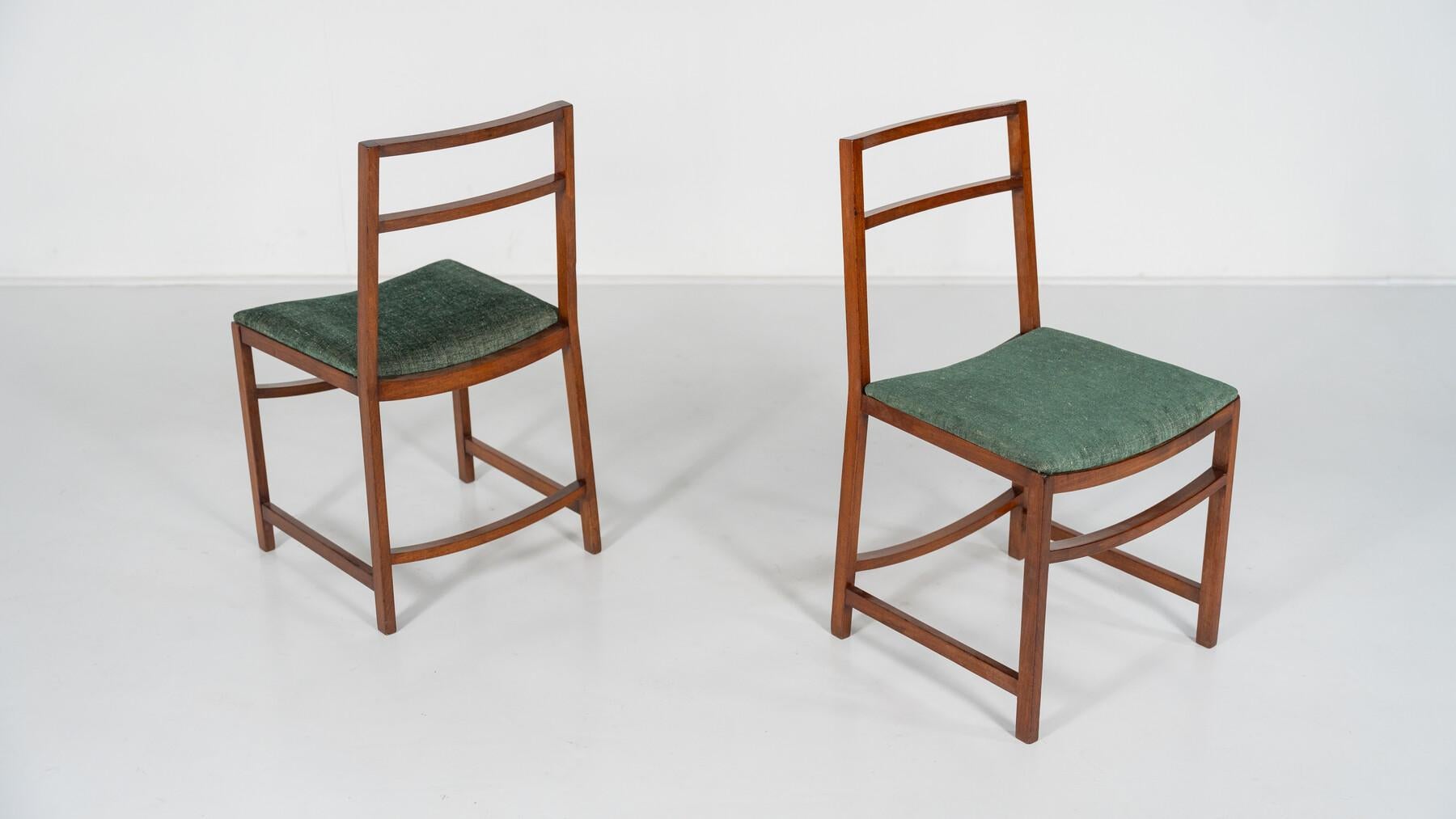 Set of 8 Mid-Century Modern Dining Chairs by Renato Venturi for MIM, 1950s For Sale 5