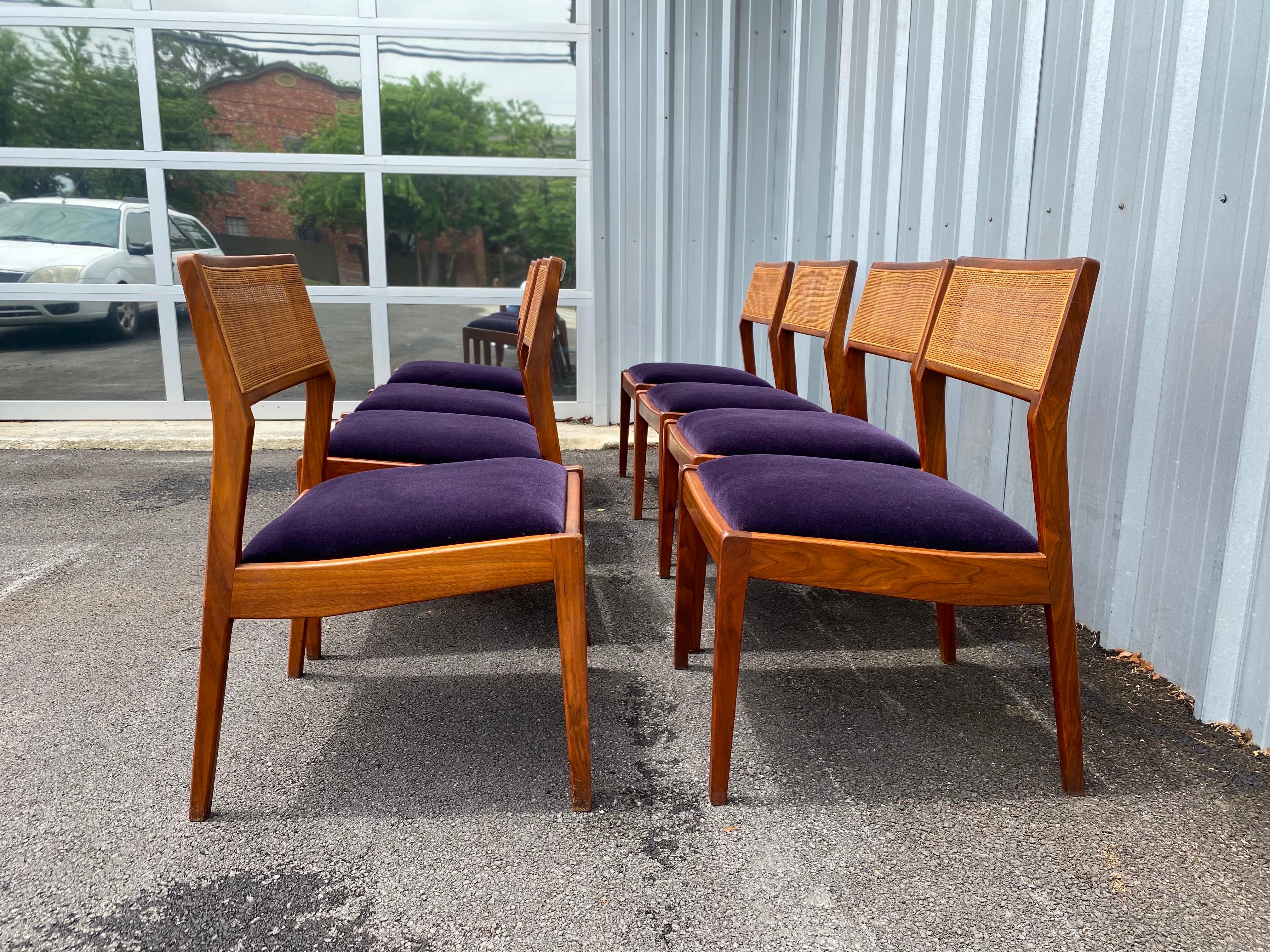American Set of 8 Mid-Century Modern Foster-McDavid Dining Chairs