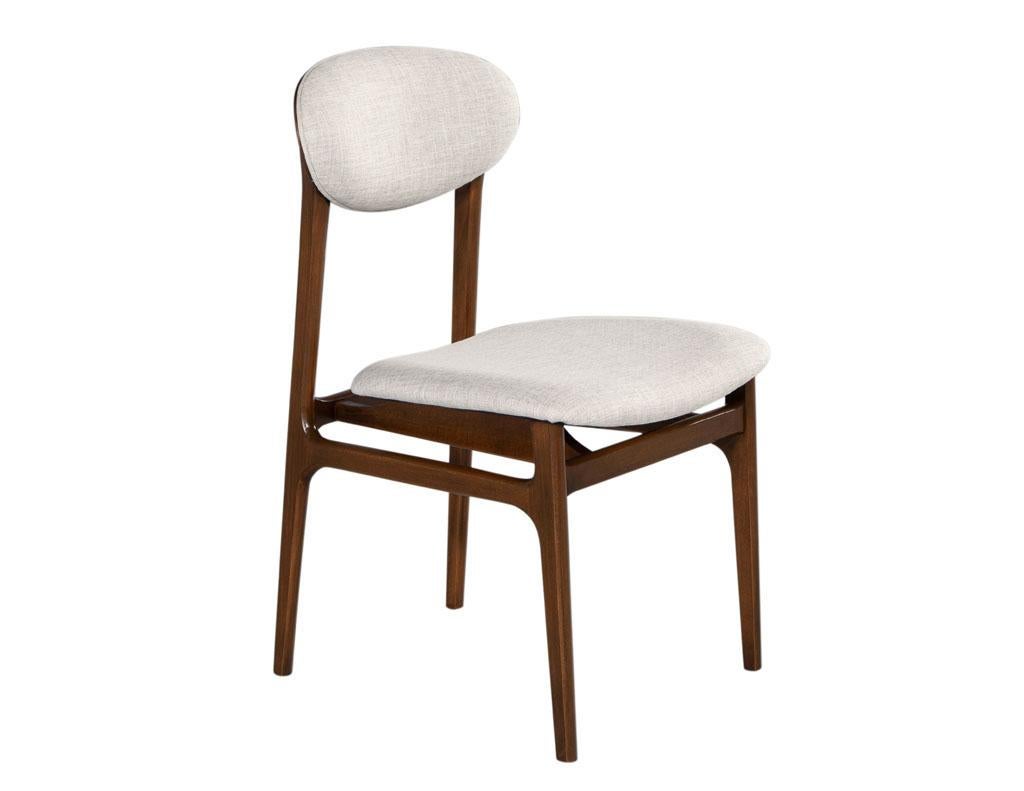 Set of 8 Mid-Century Modern Inspired Hendrick Side Dining Chairs For Sale 5