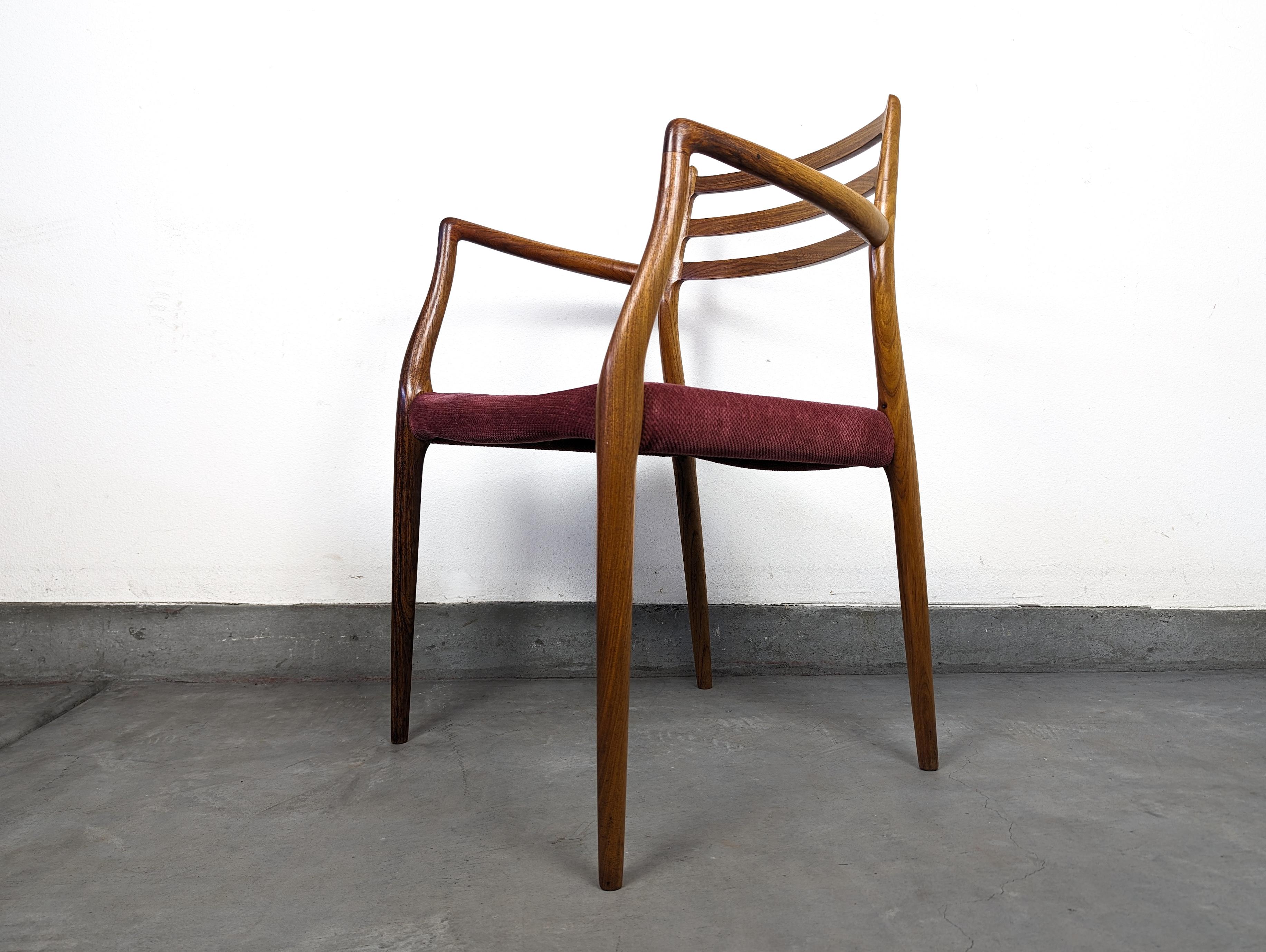 Ensemble de 8 chaises de salle à manger en palissandre The Moderns 62 & 78 de J.L.Møller en vente 6