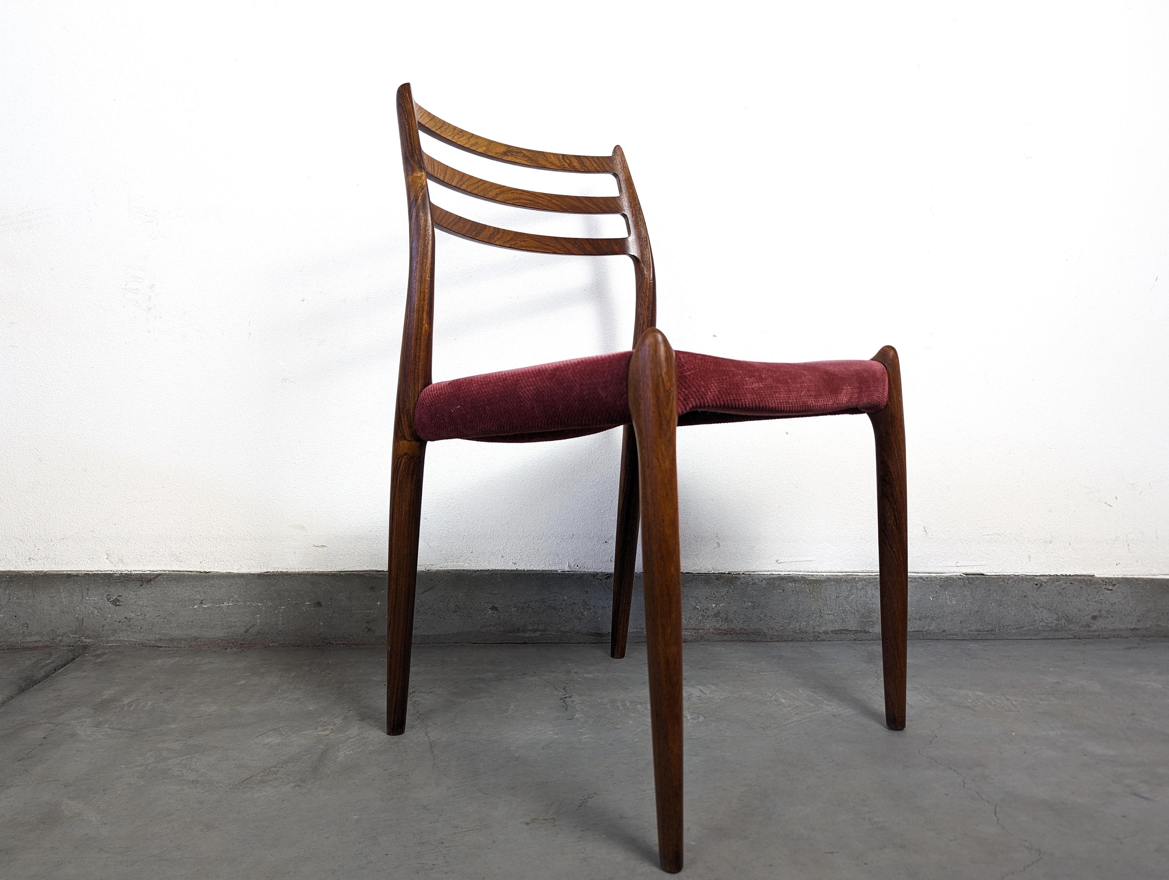 Ensemble de 8 chaises de salle à manger en palissandre The Moderns 62 & 78 de J.L.Møller en vente 8