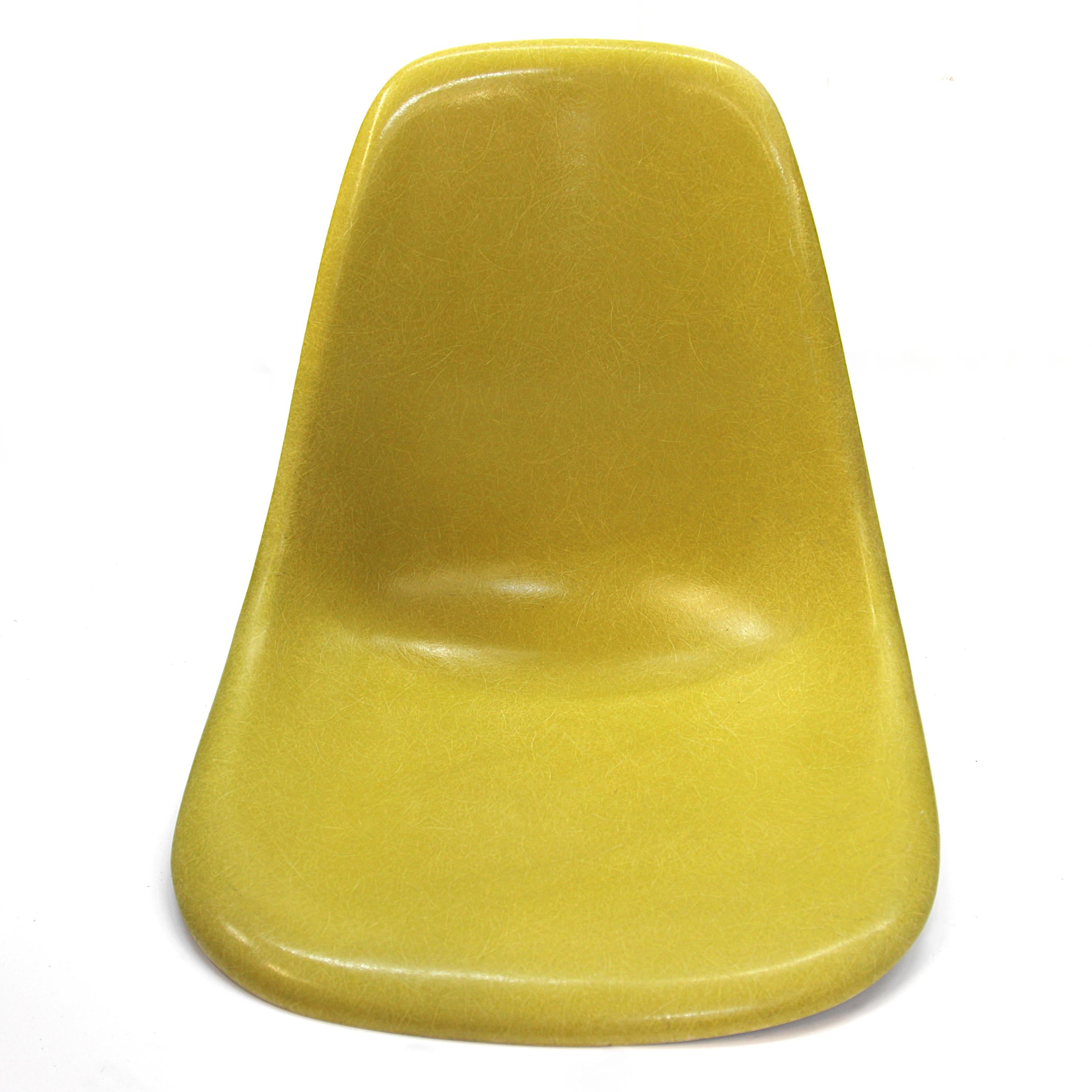 Set of 8 Mid Century Modern Mustard Yellow Dowel Base Eames Dining Shell Chairs 2