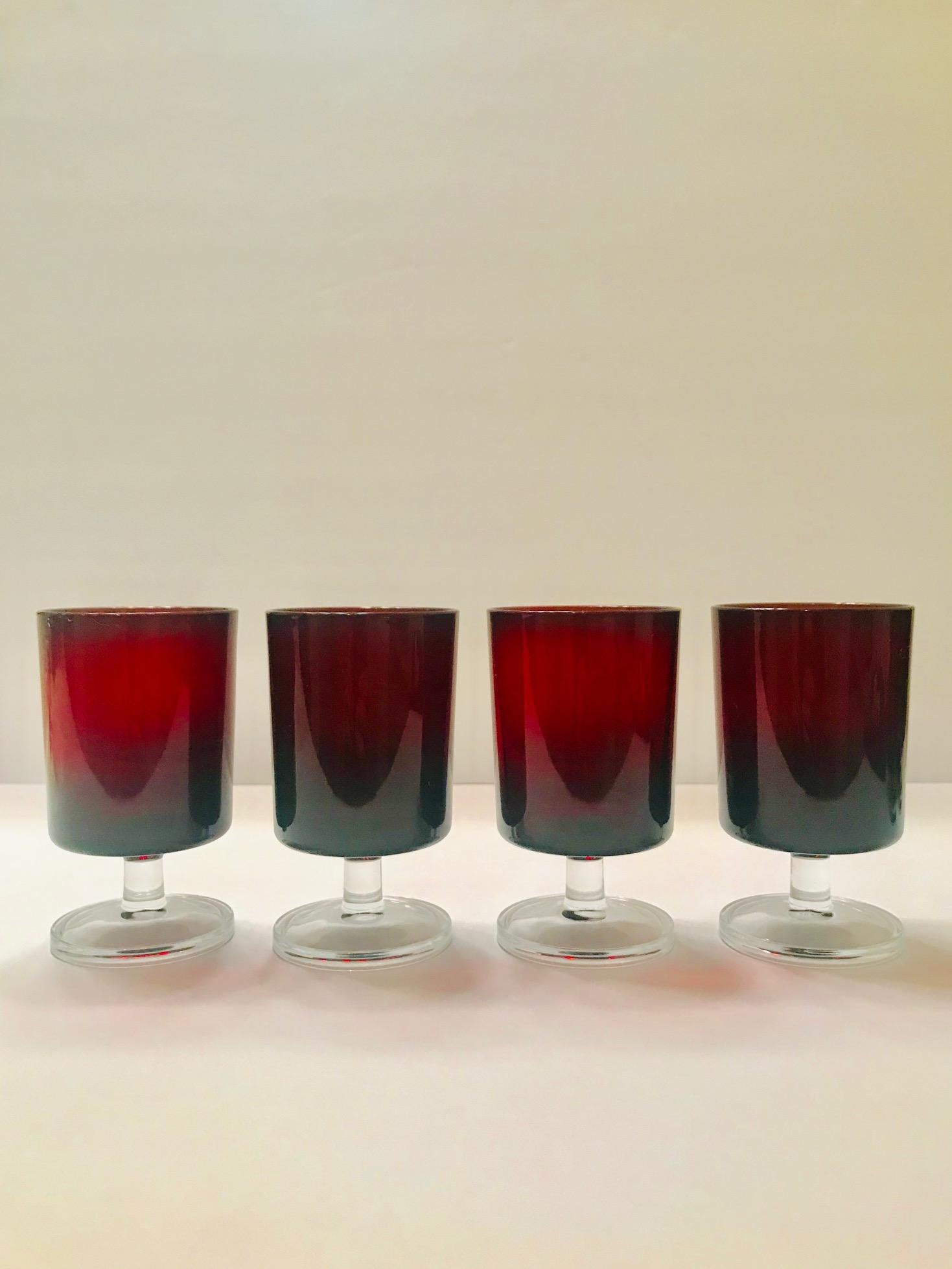 cristal d'arques red wine glasses