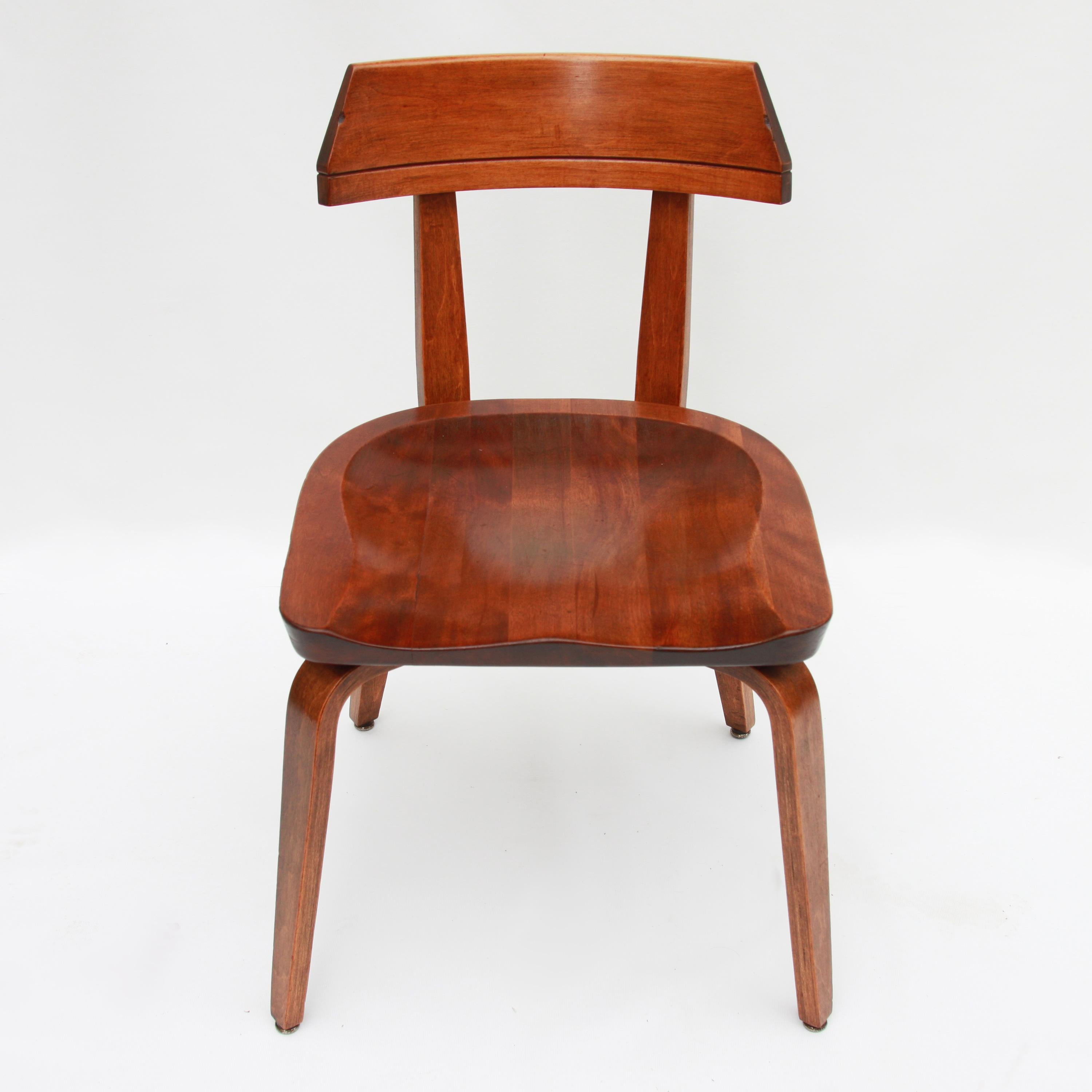 Ensemble de 8 chaises en bois courbé W199 du milieu du siècle dernier par Walter Gropius pour Thonet en vente 3
