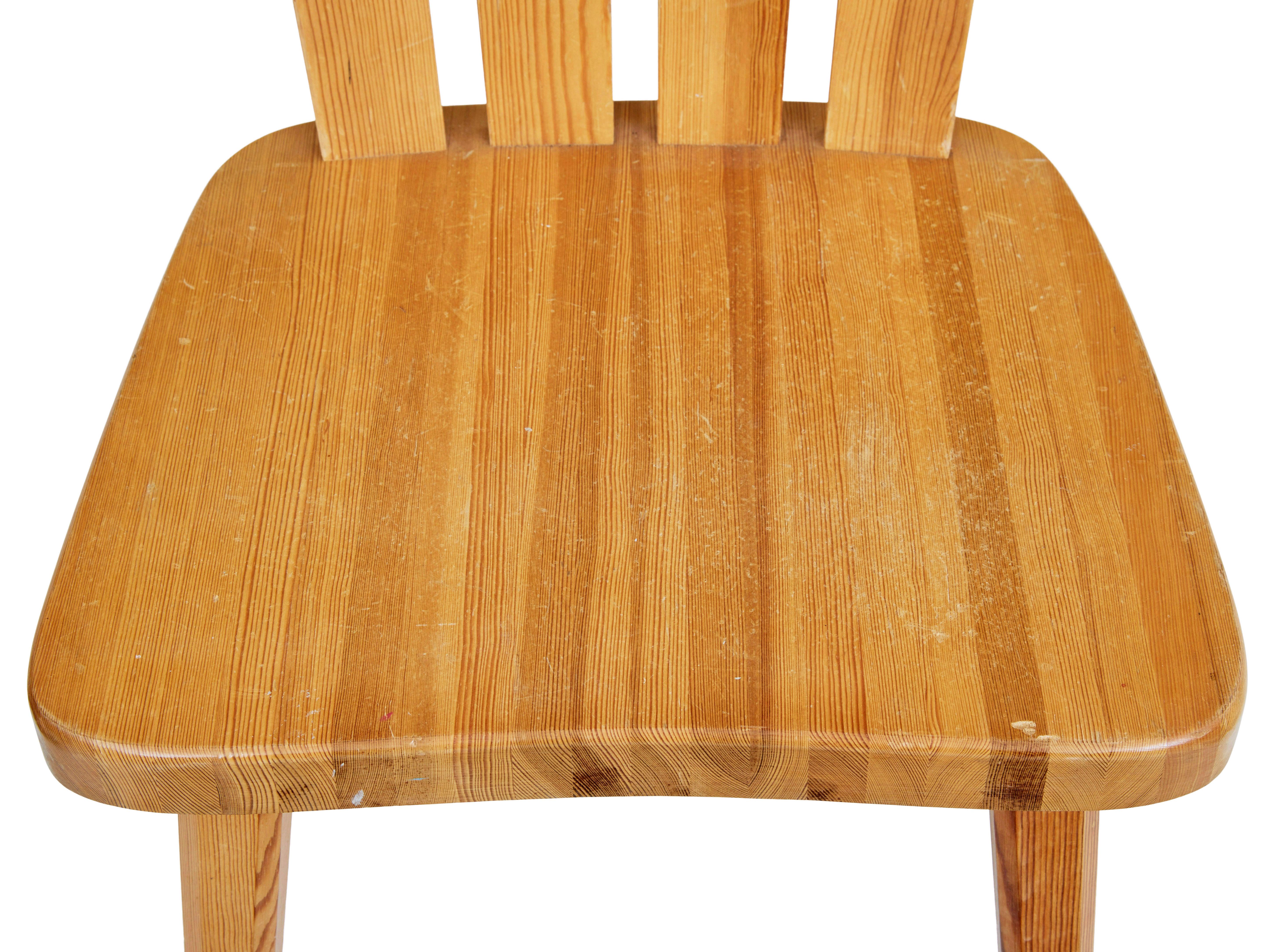Set of 8 mid century Swedish pine dining chairs In Good Condition For Sale In Debenham, Suffolk