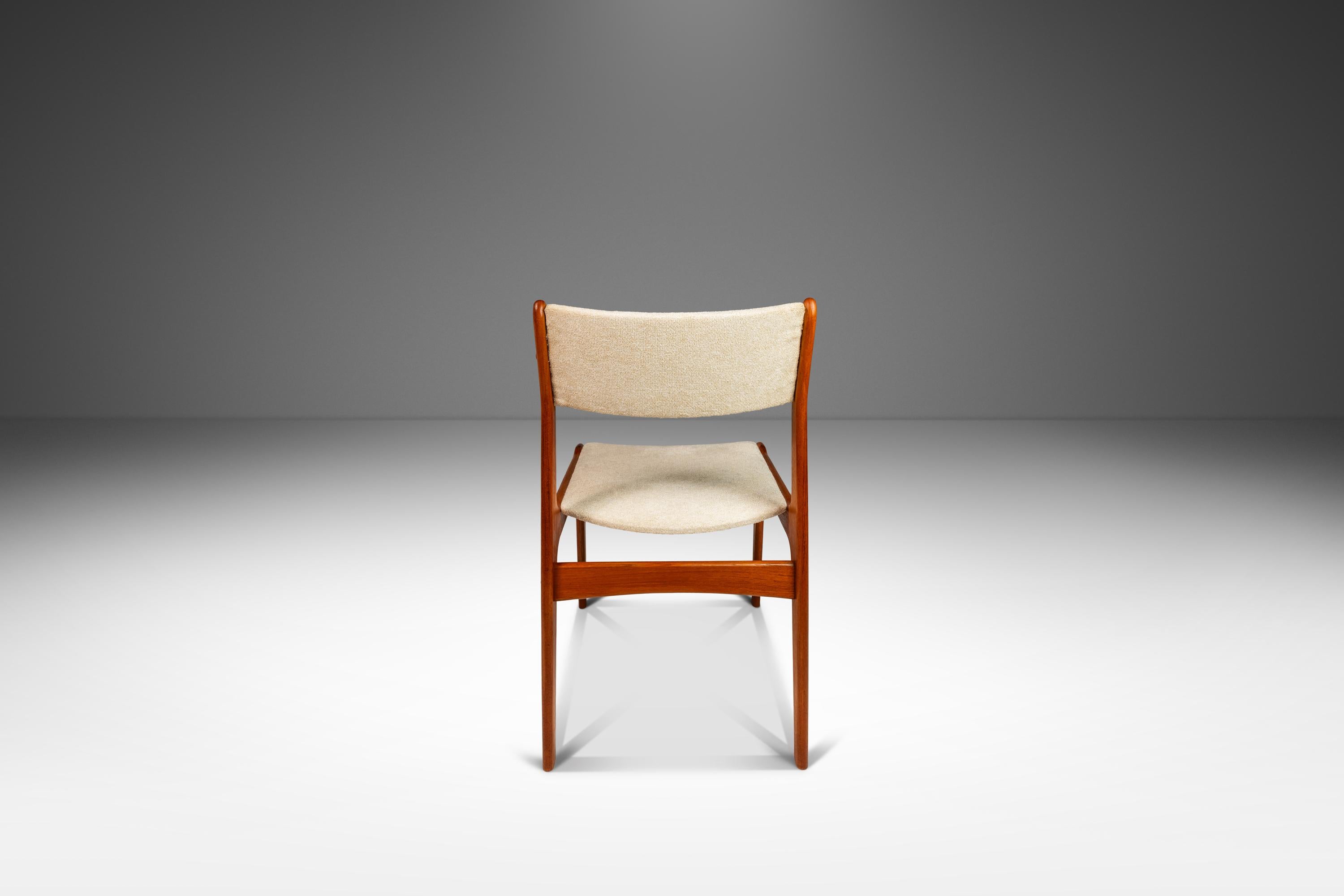 Singaporean Set of 8 Mid-Century Teak Dining Chairs with New Upholstery by D-SCAN, c. 1970's