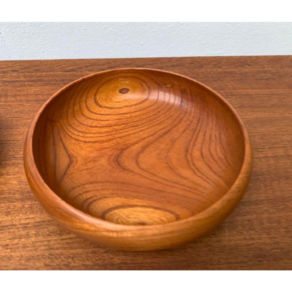 Mid-Century Modern Set of 8 Mid-Century Wooden Bowls, 1960s For Sale