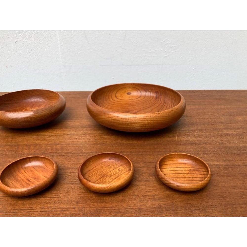 Set of 8 Mid-Century Wooden Bowls, 1960s For Sale 2