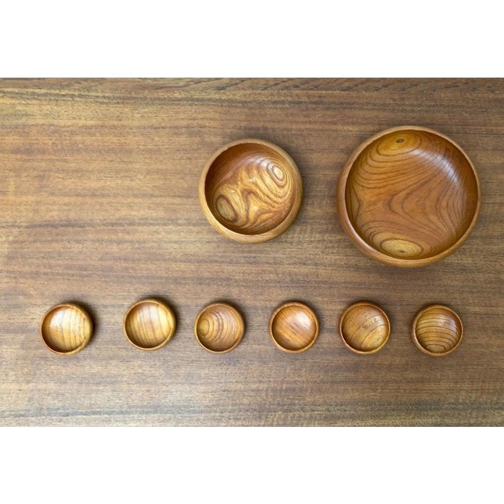 Set of 8 Mid-Century Wooden Bowls, 1960s For Sale 3